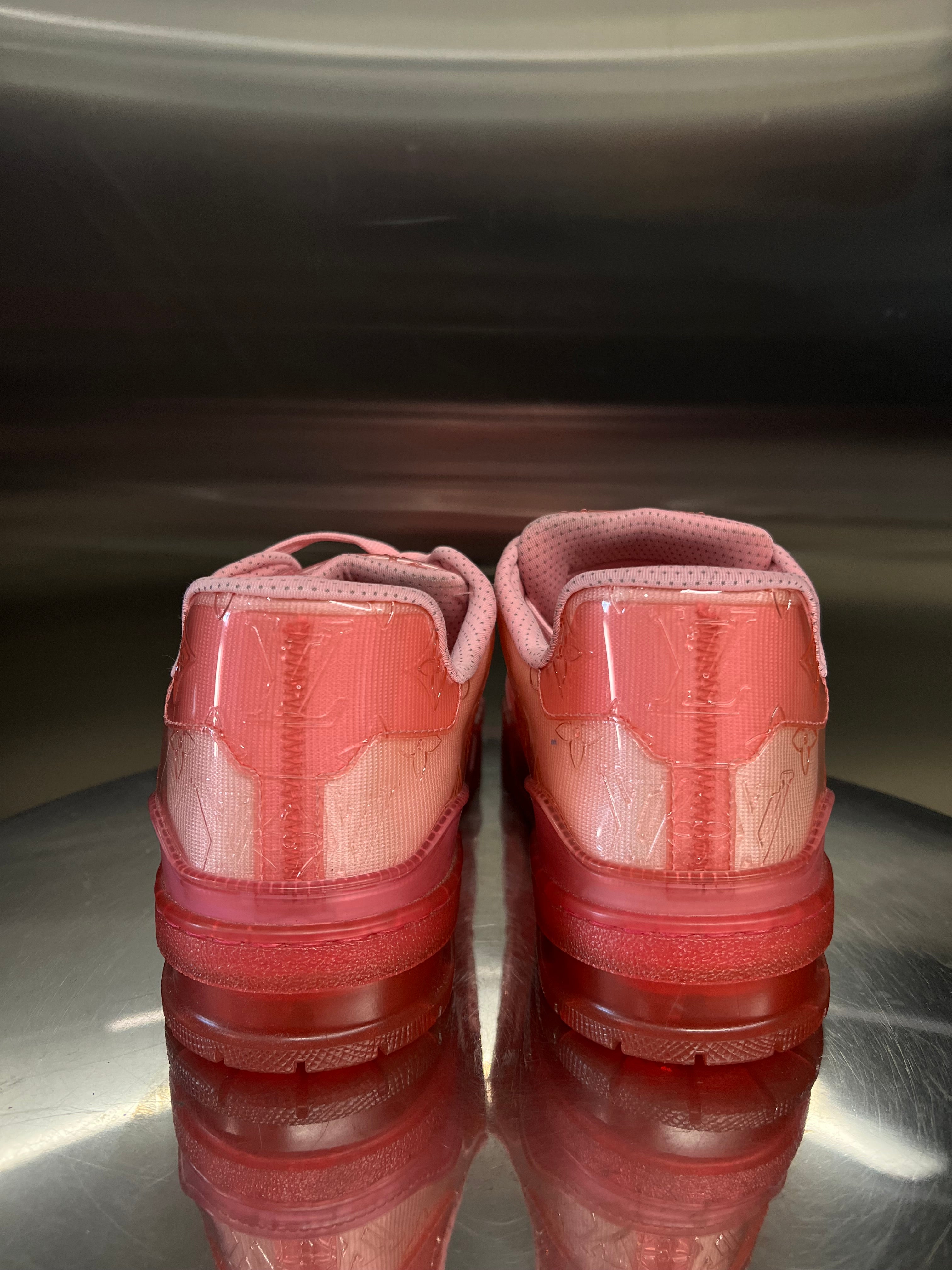 Louis Vuitton Trainer Fluorescent Pink sneaker
