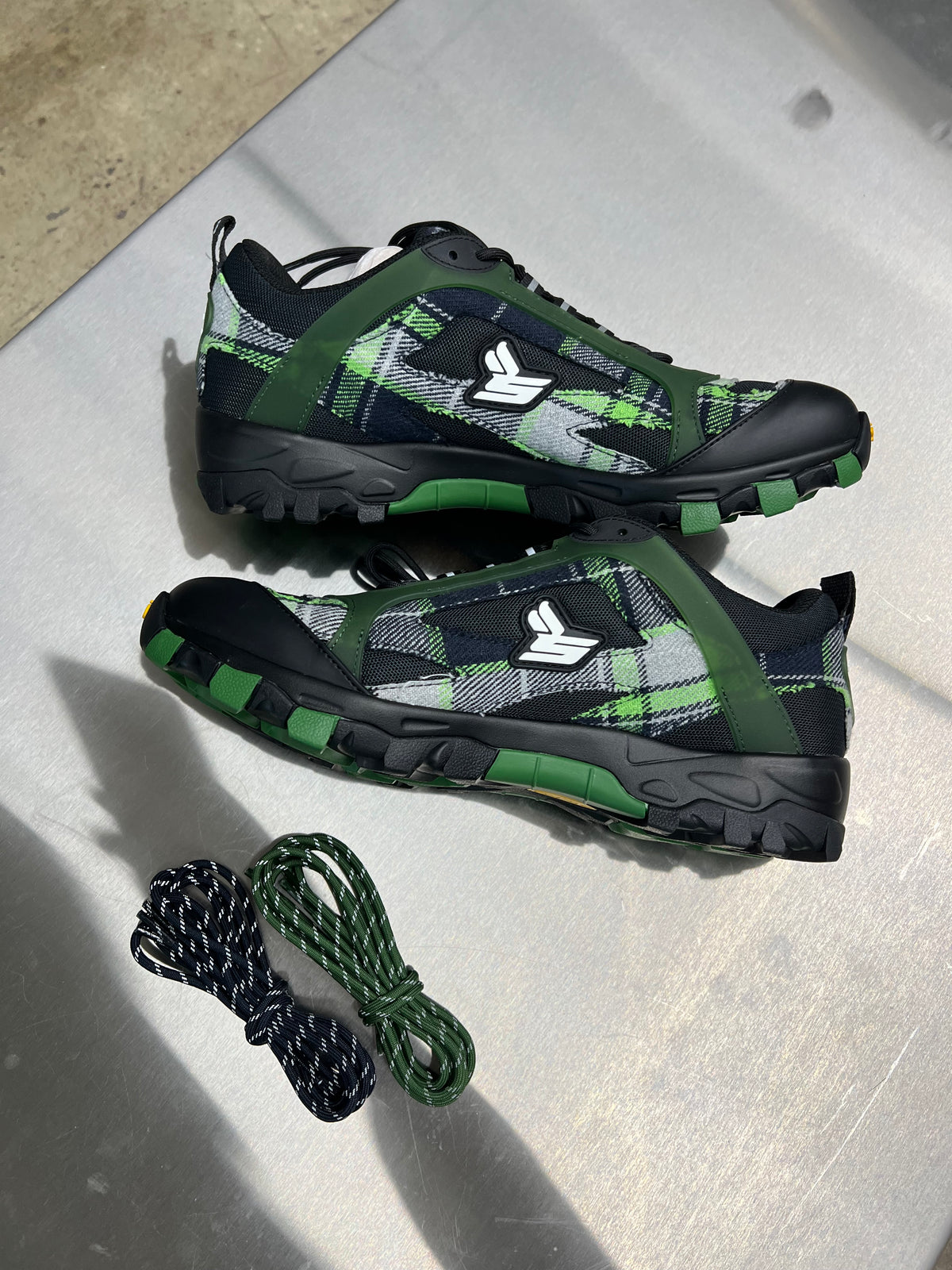 Eric Emanuel x Sickö Hiking shoe Green/black