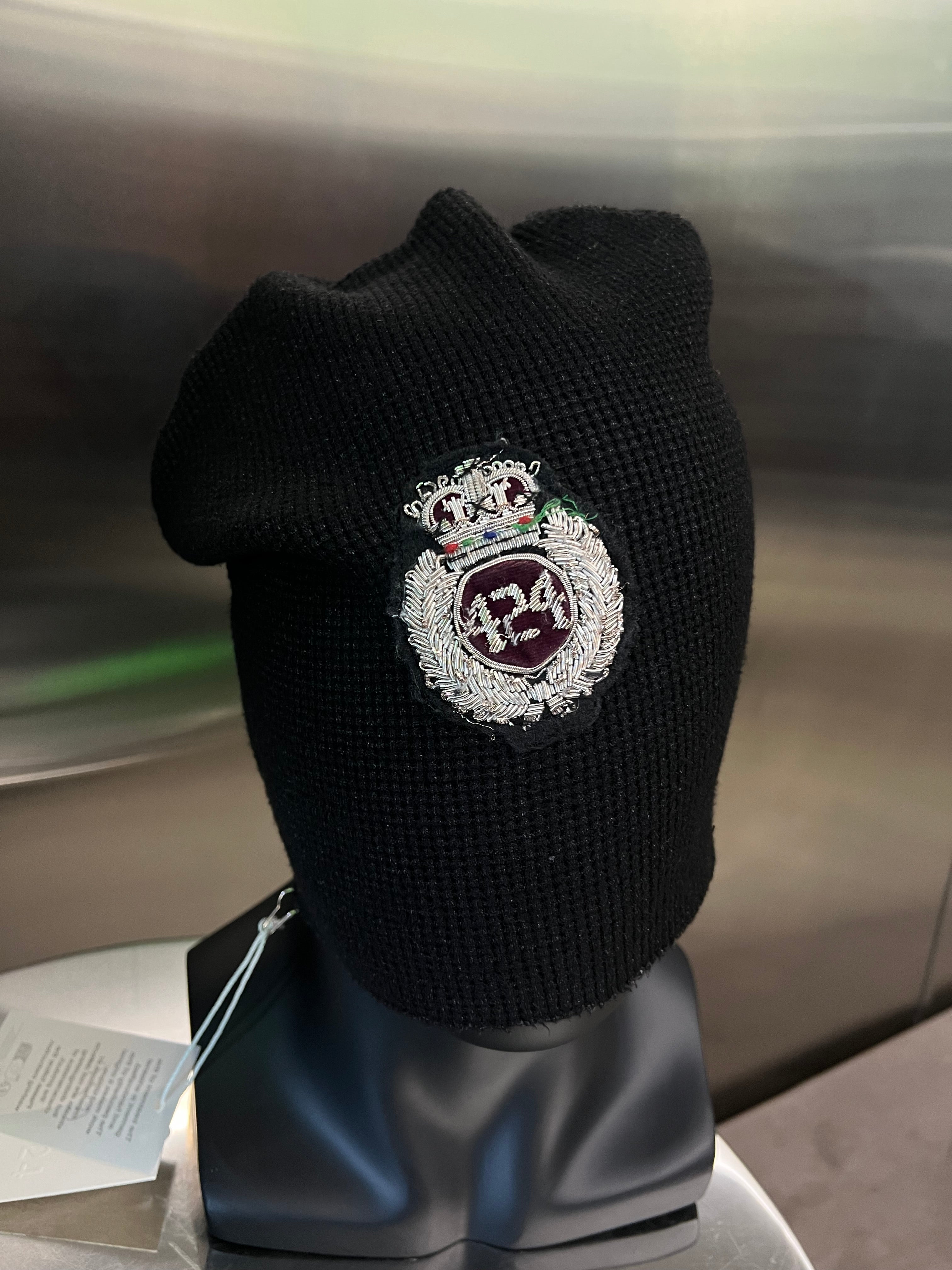 424 Crest Beanie