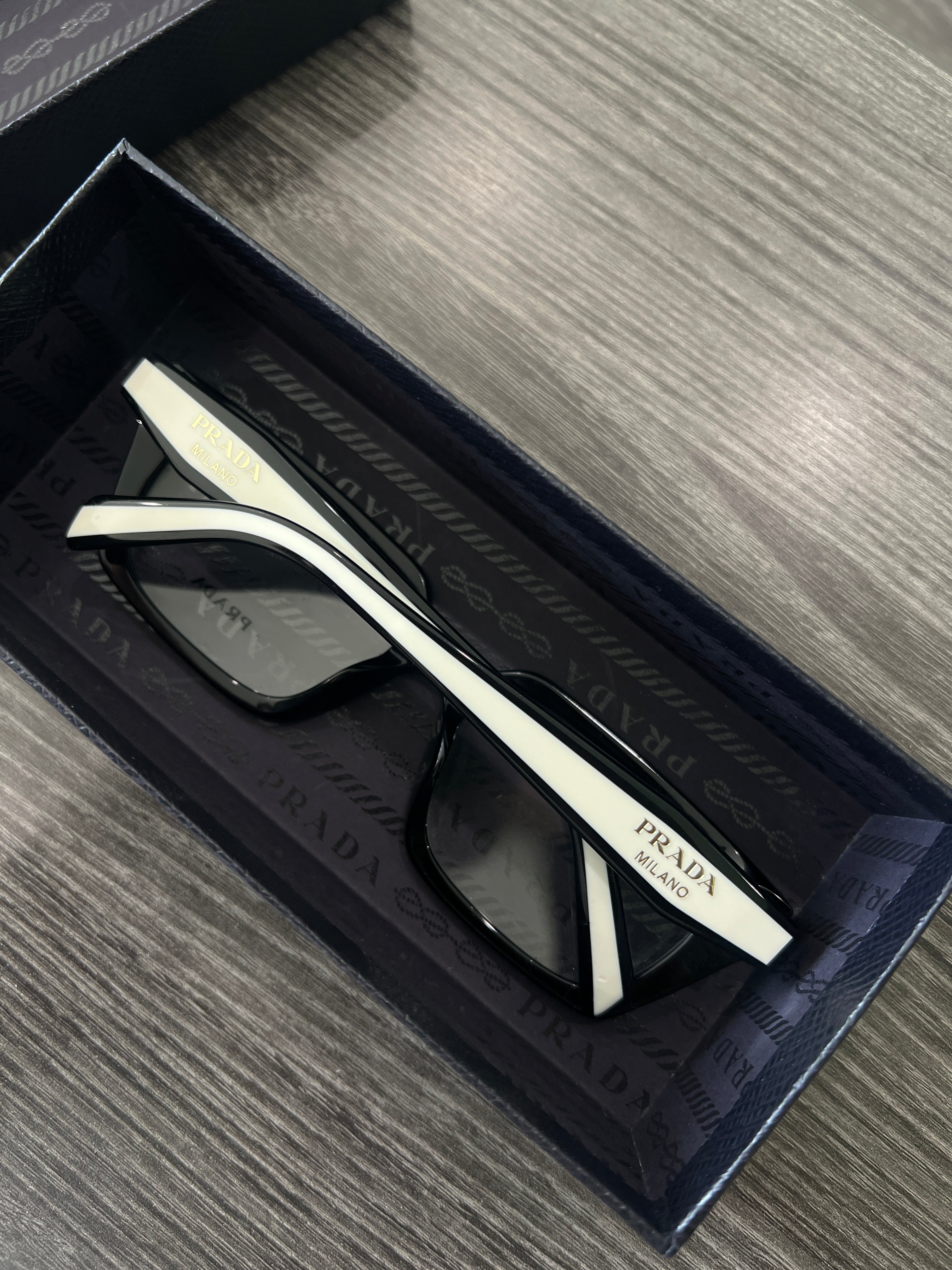 Prada PR 17ZVF Glasses