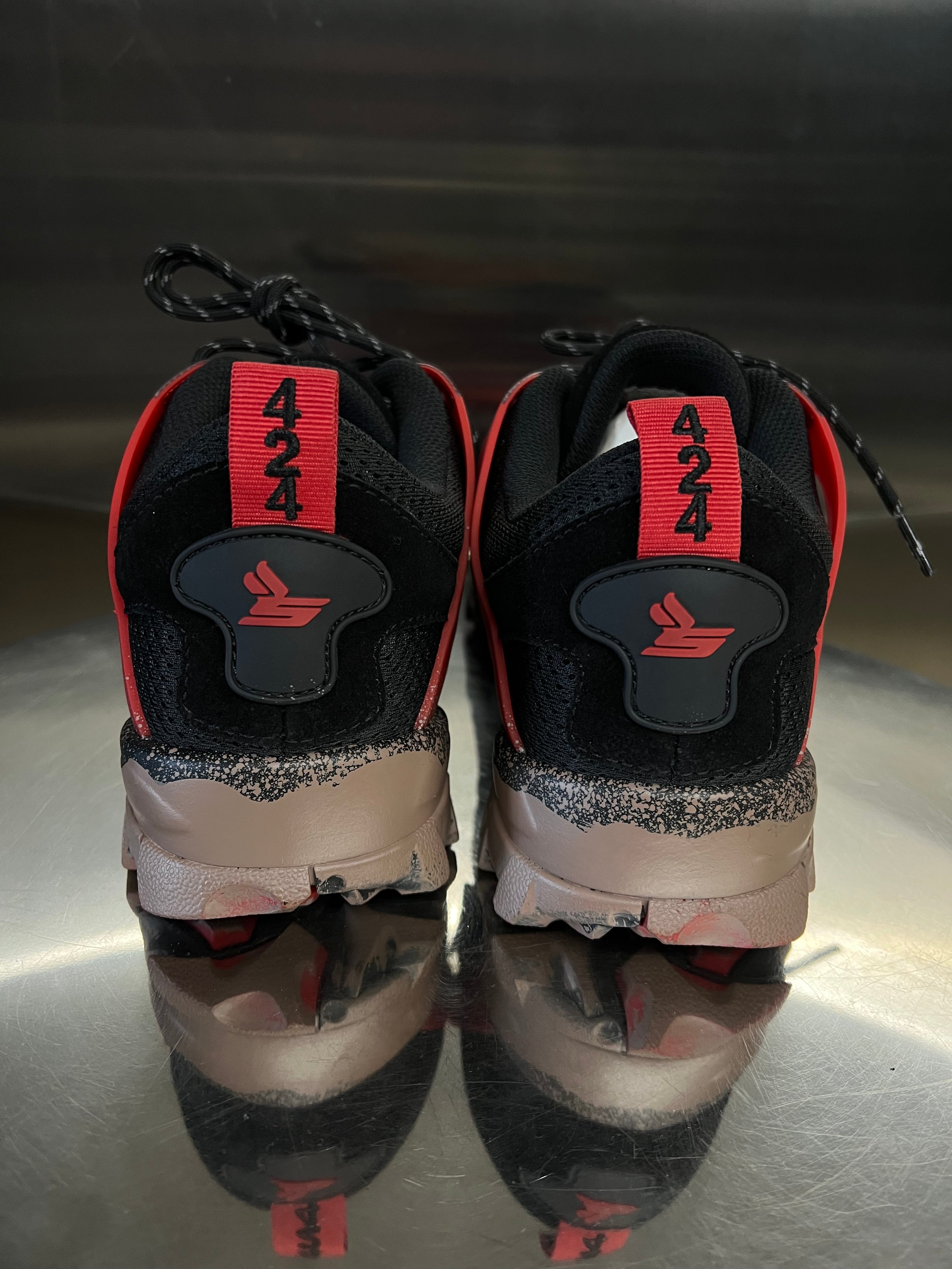 Sickö x 424 Hiking Shoes “Muddy black”