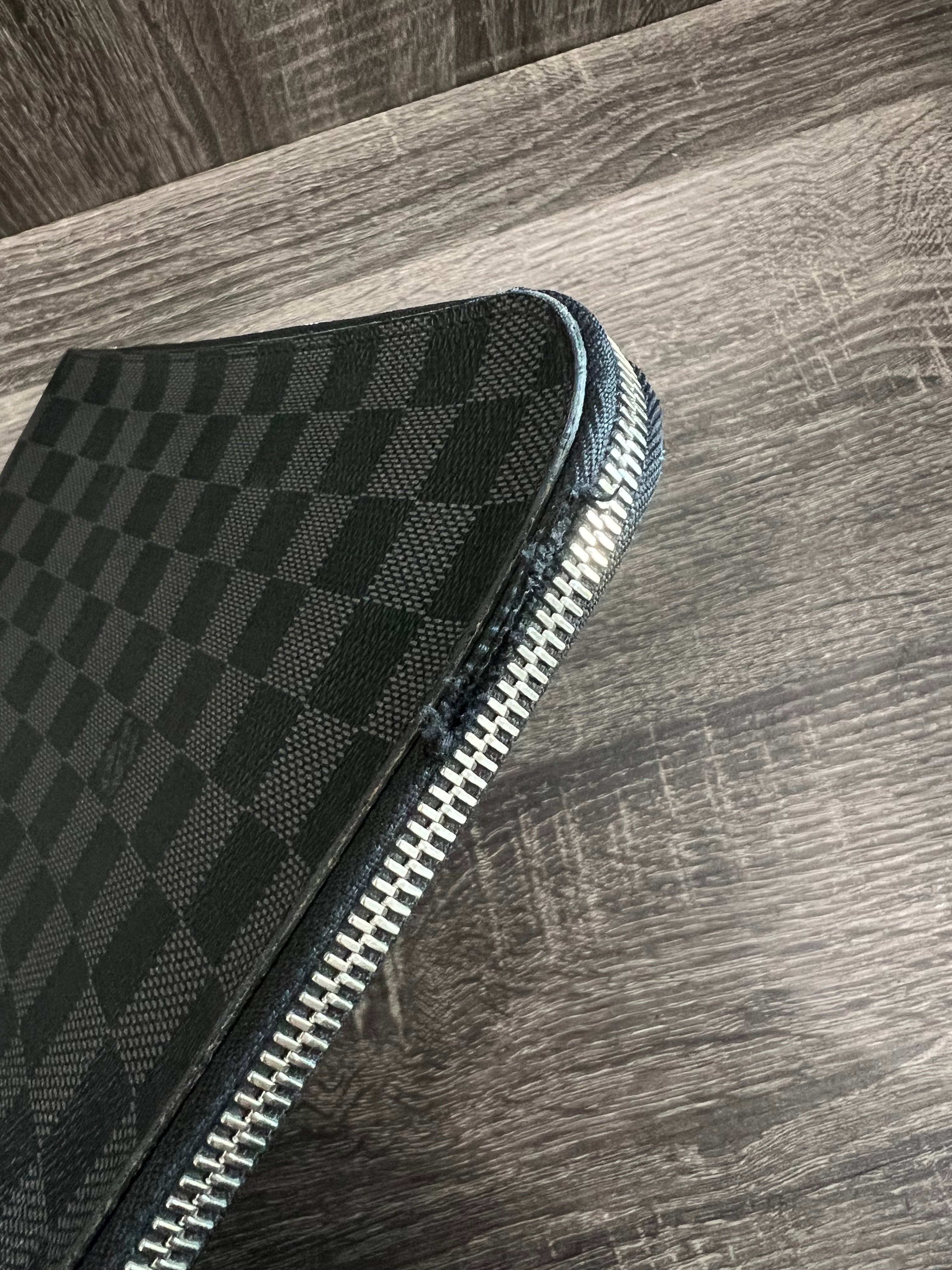 Louis Vuitton Black Damier Graphite Pochette Jour GM
