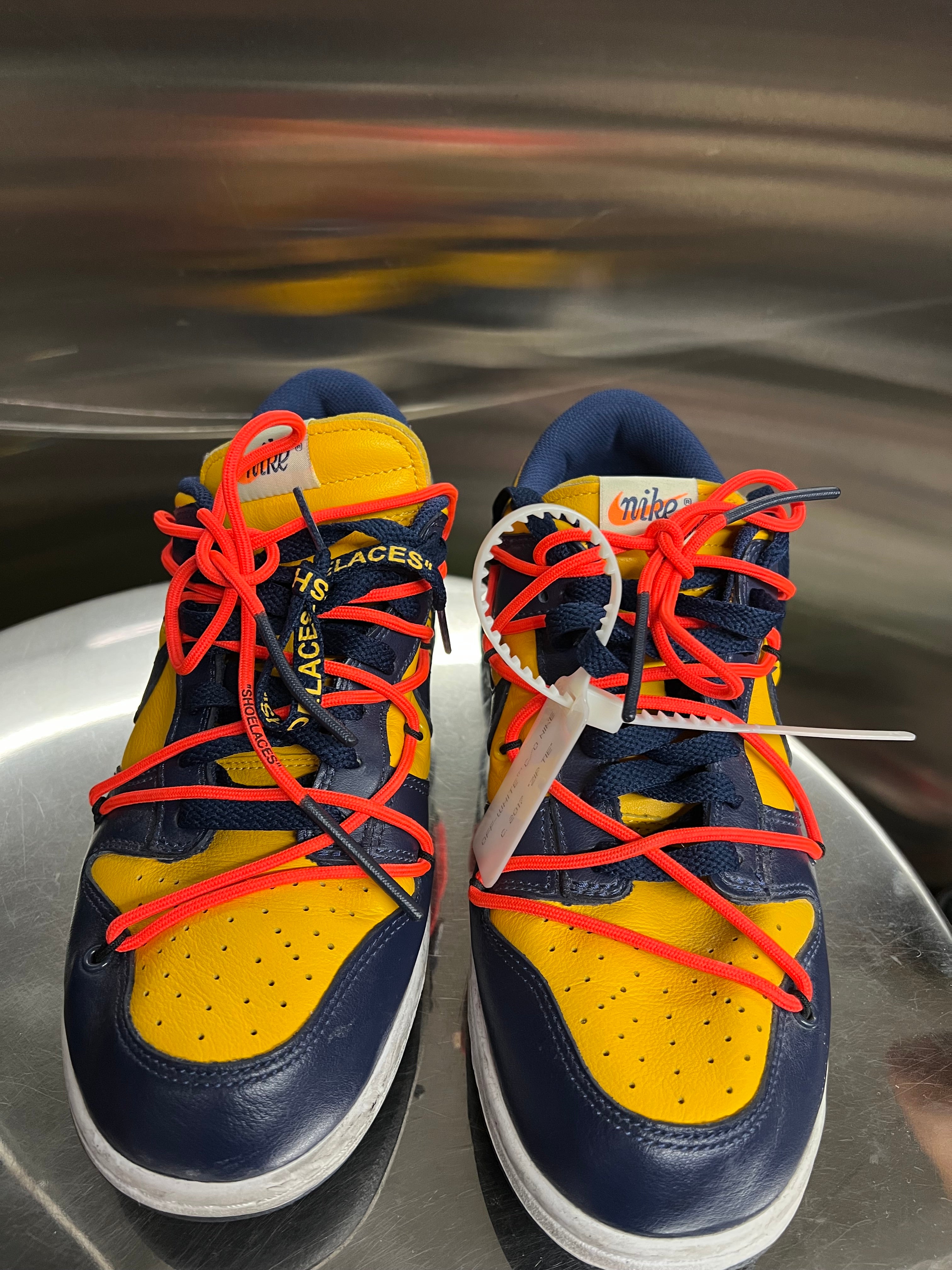 Dunk low Michigan