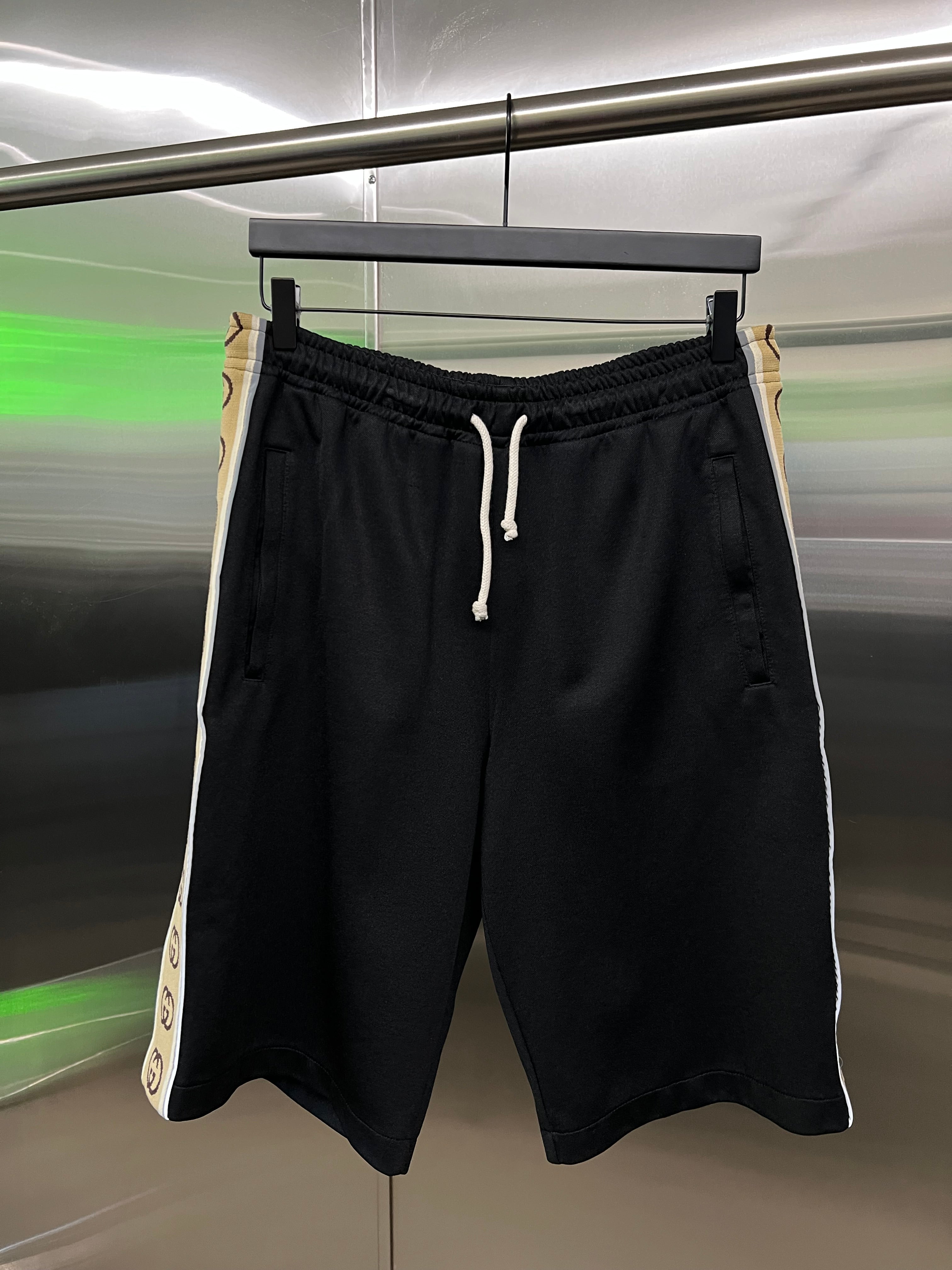 Gucci Technical Jersey shorts