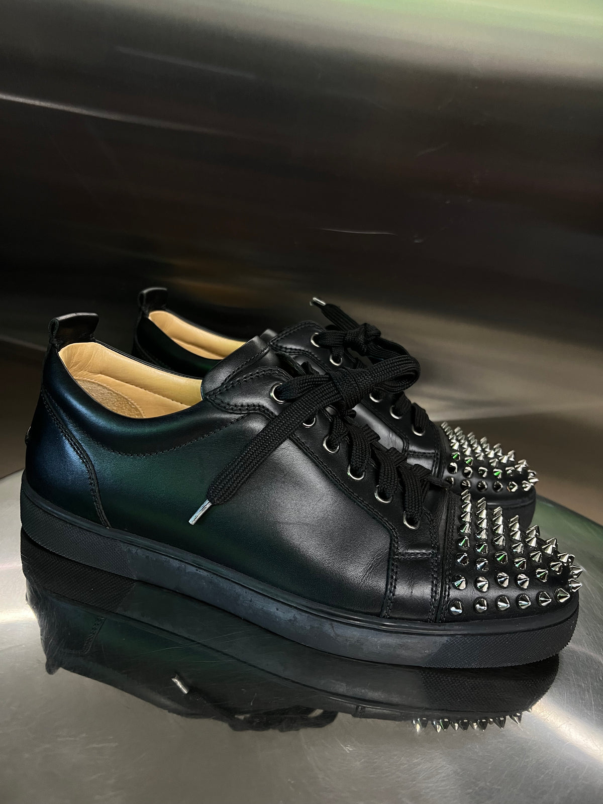 Christian Loubitons Louis Junior Spikes