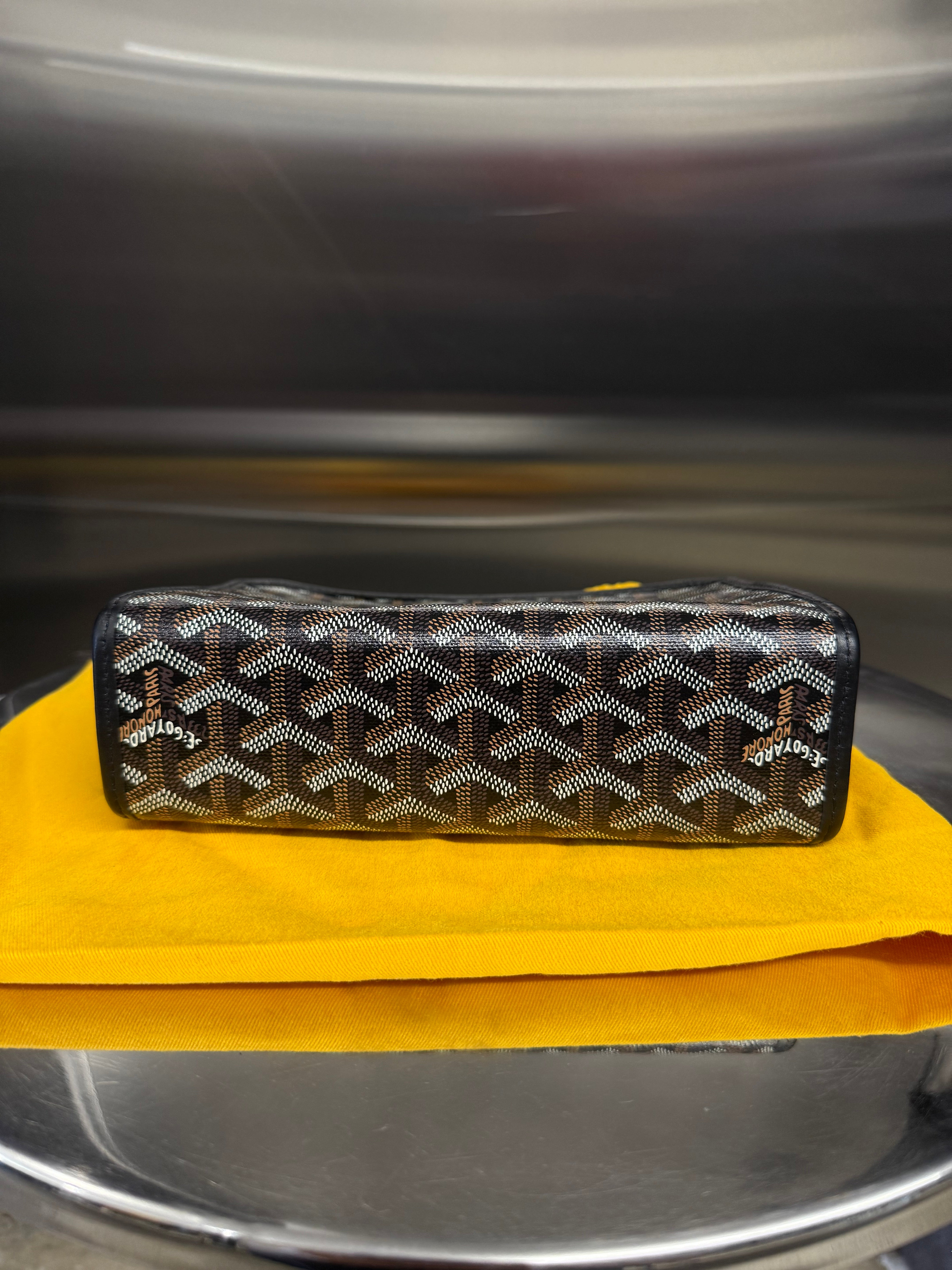 Goyard Jouvence Toiletry Pouch, Petit Modèle