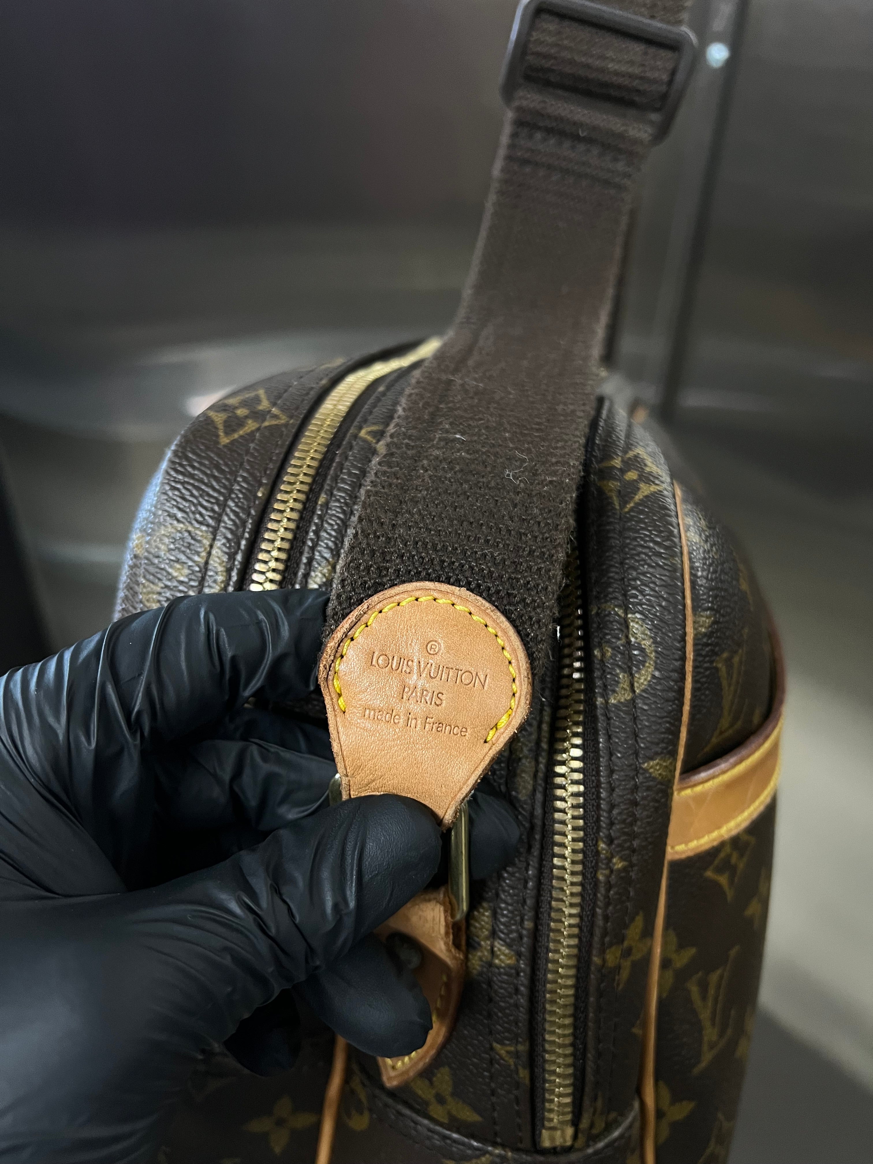 Louis Vuitton Monogram Reporter bag