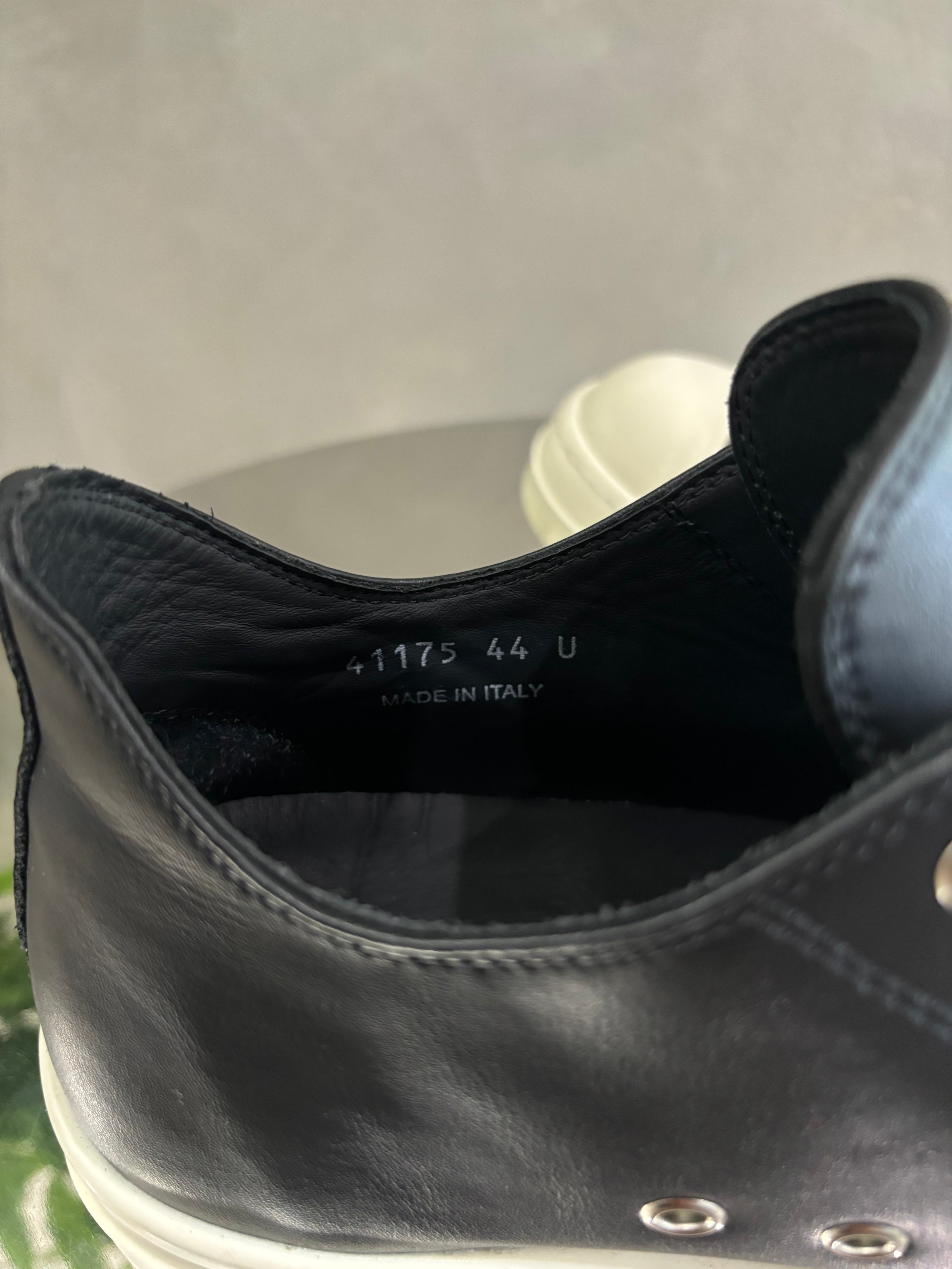 Rick Owens low top leather sneaker