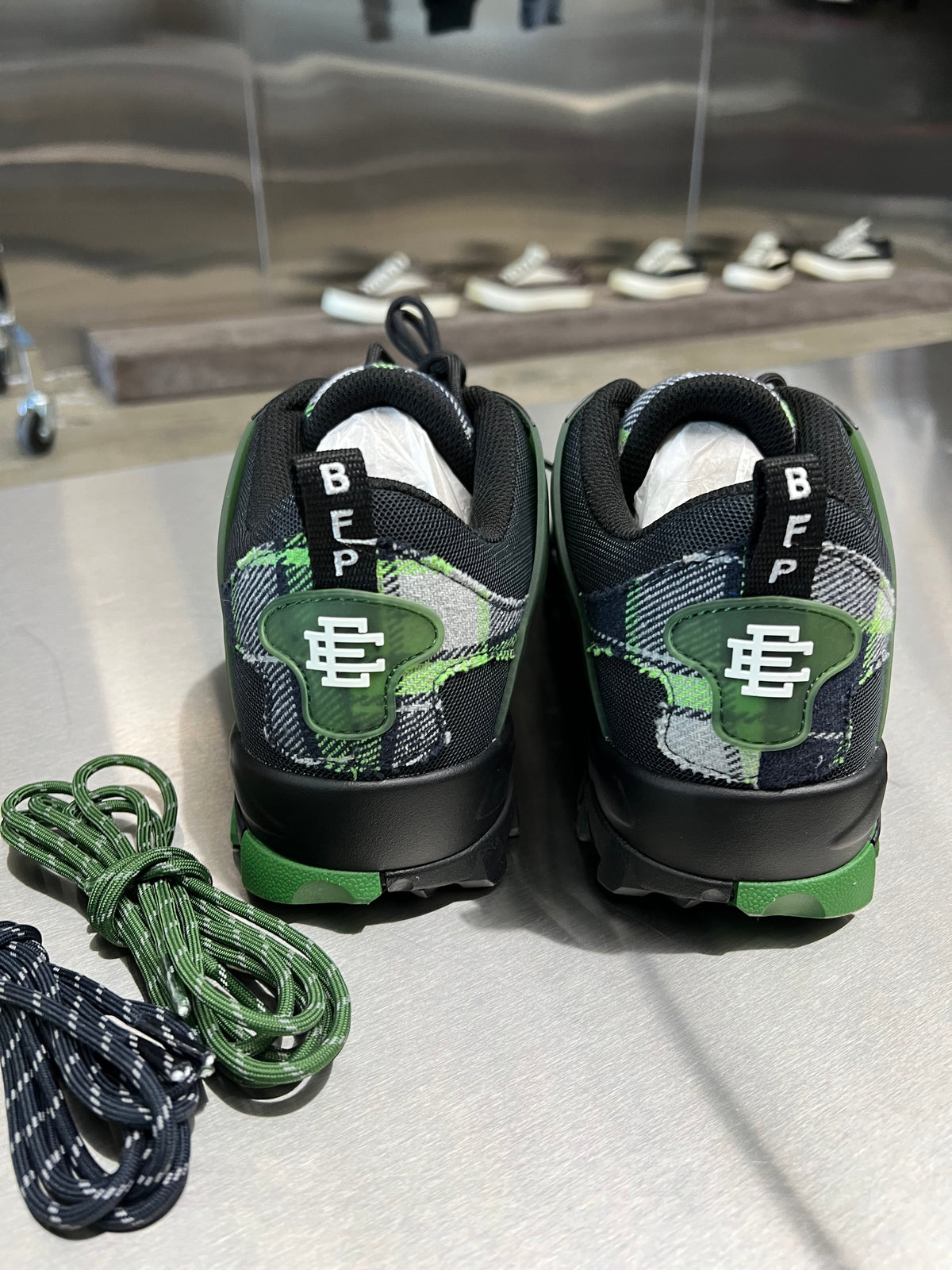 Eric Emanuel x Sickö Hiking shoe Green/black