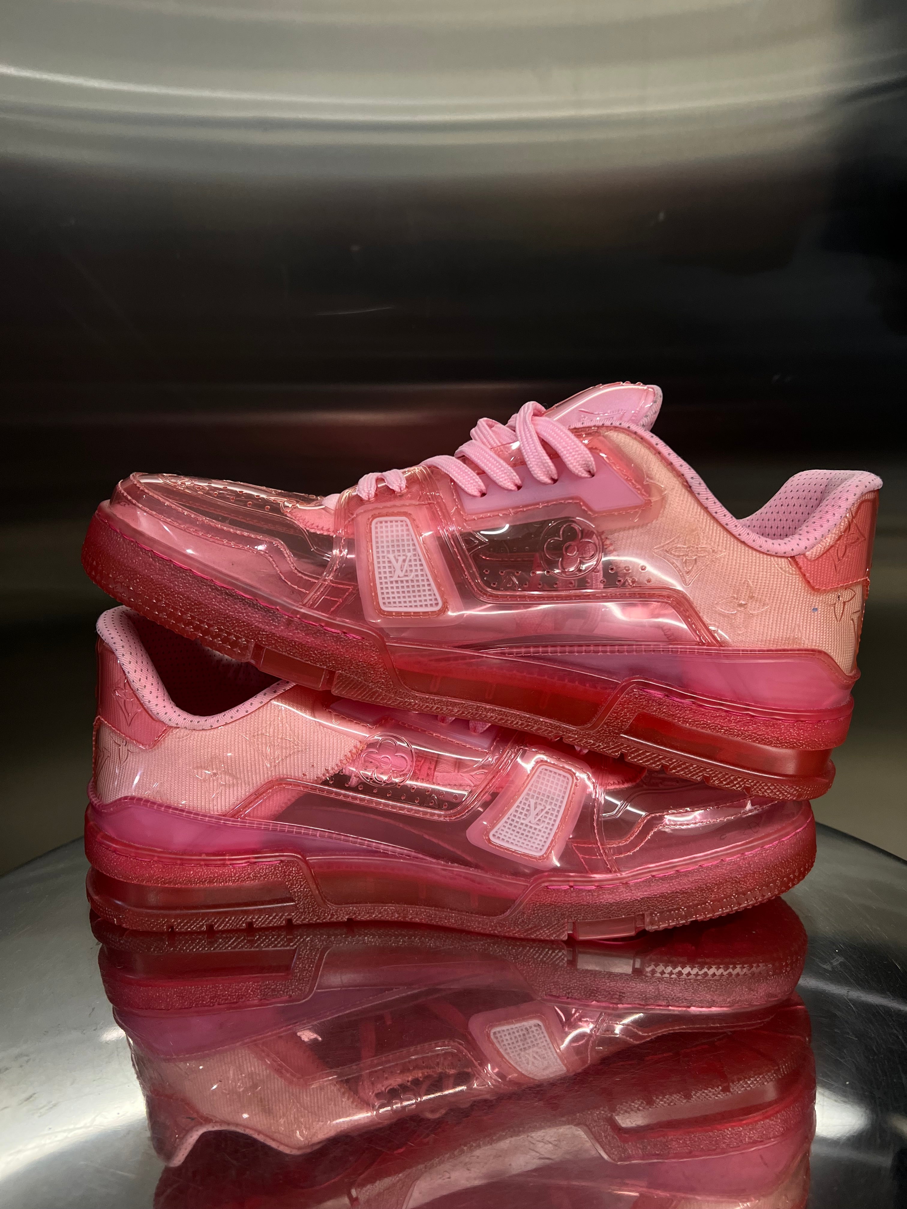 Louis Vuitton Trainer Fluorescent Pink sneaker