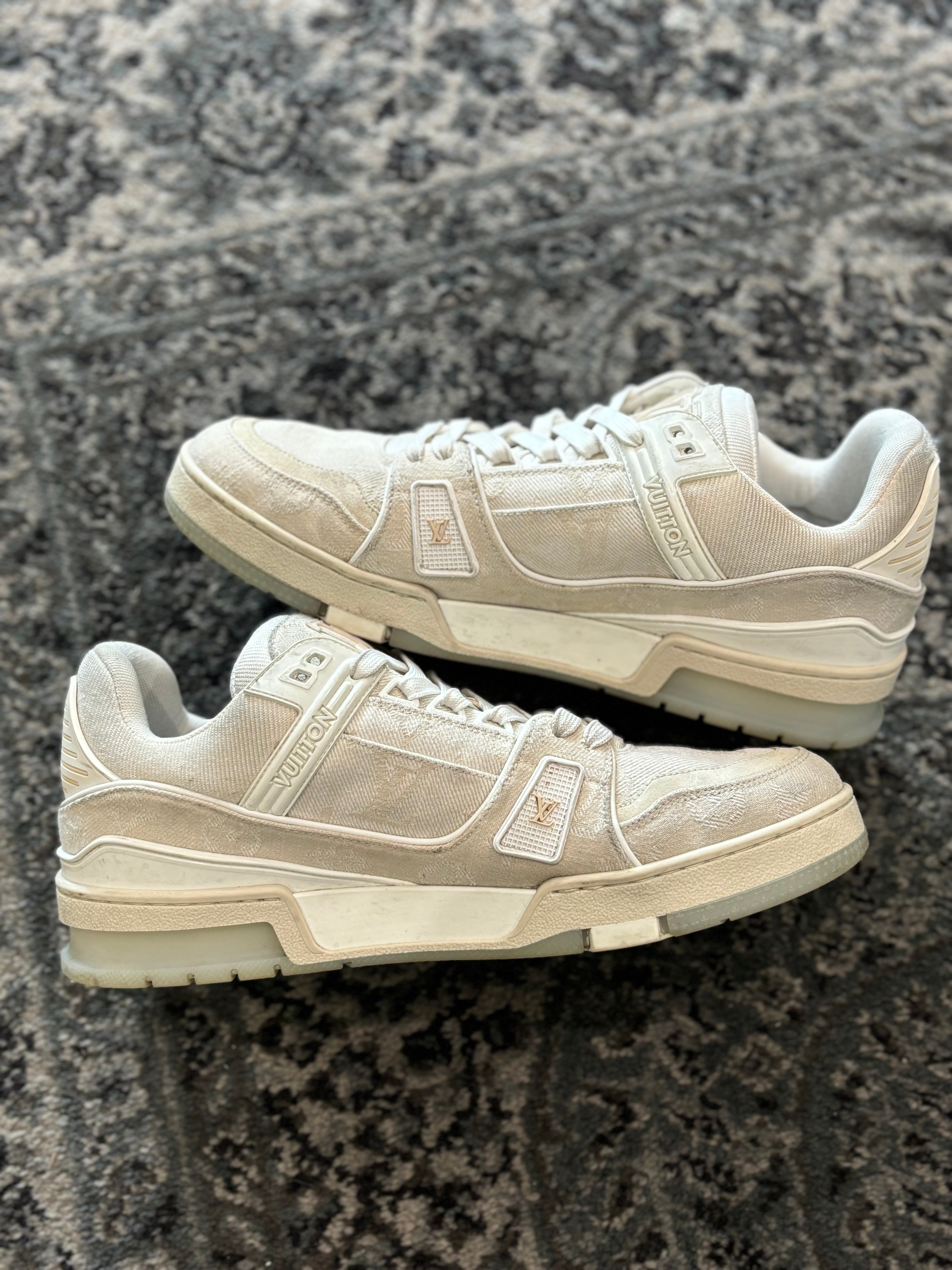LV white trainers sz 43 (10-10.5)