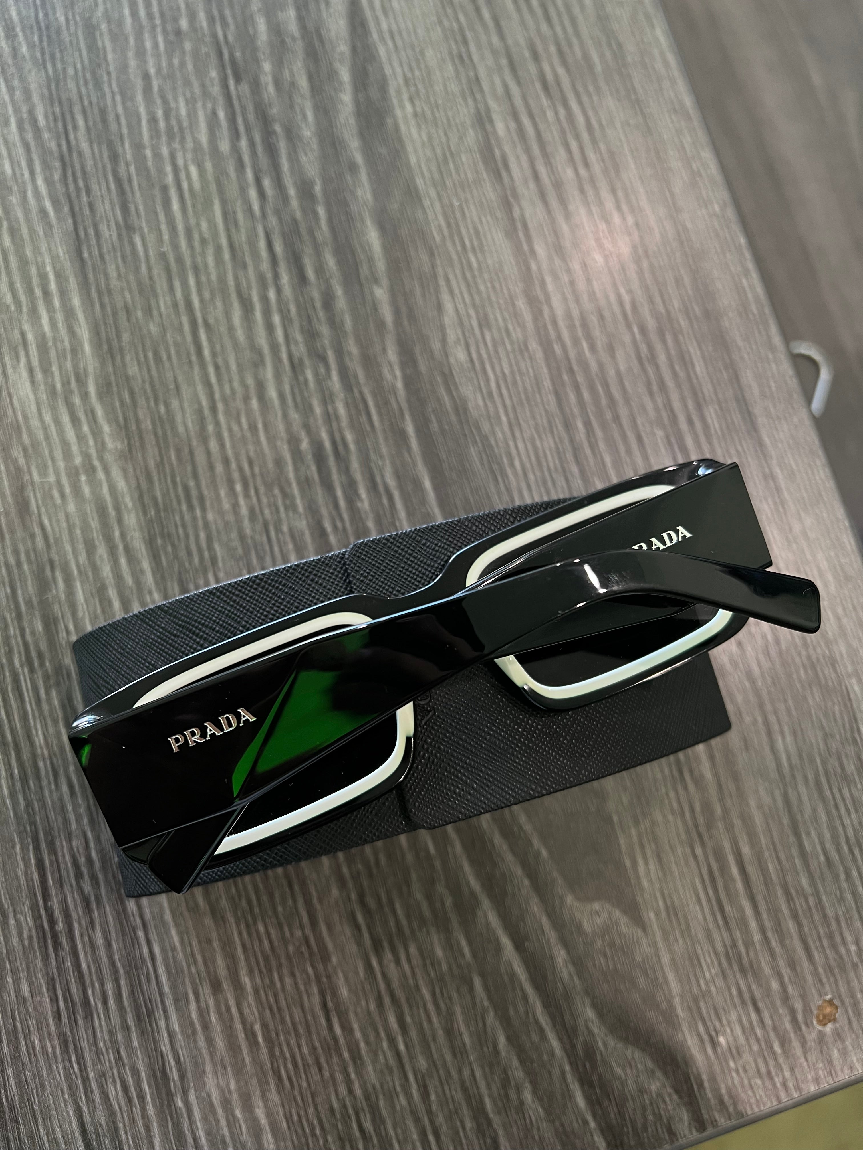 Prada PR 06YS Sunglasses