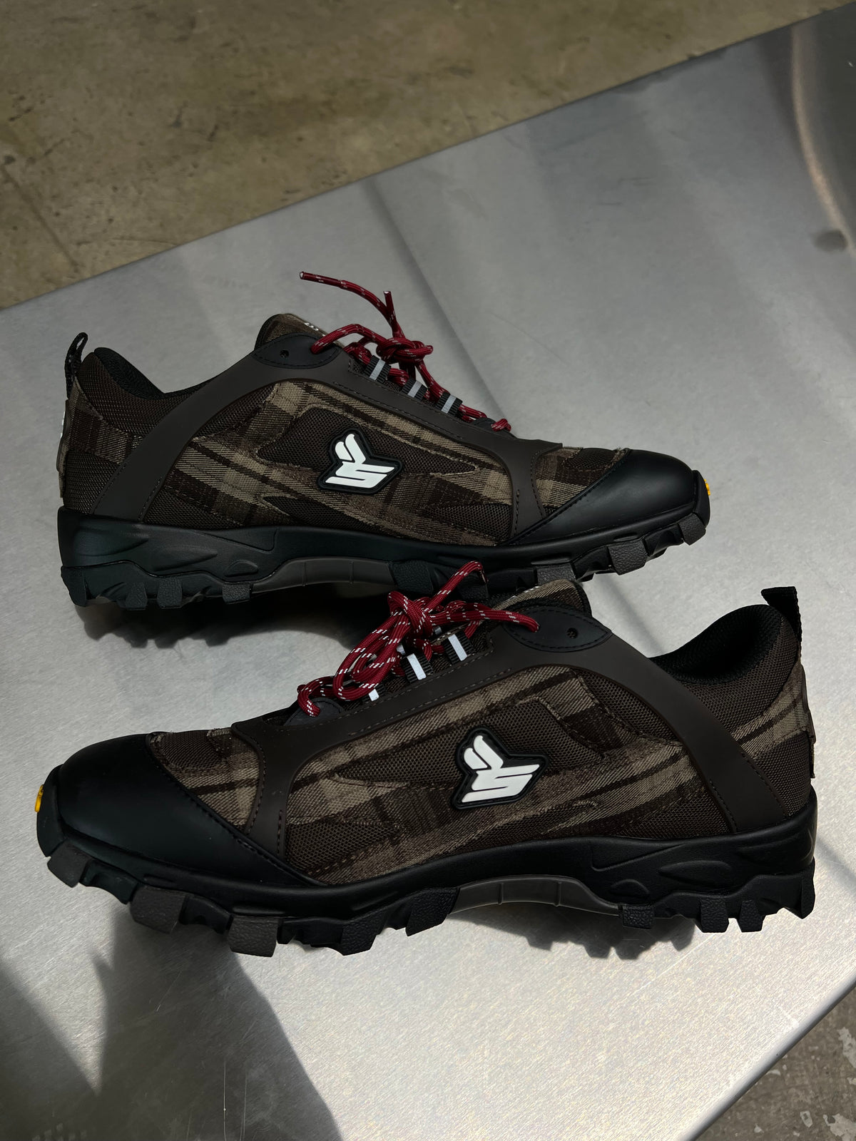 Eric Emanuel x Sickö hiking sneaker