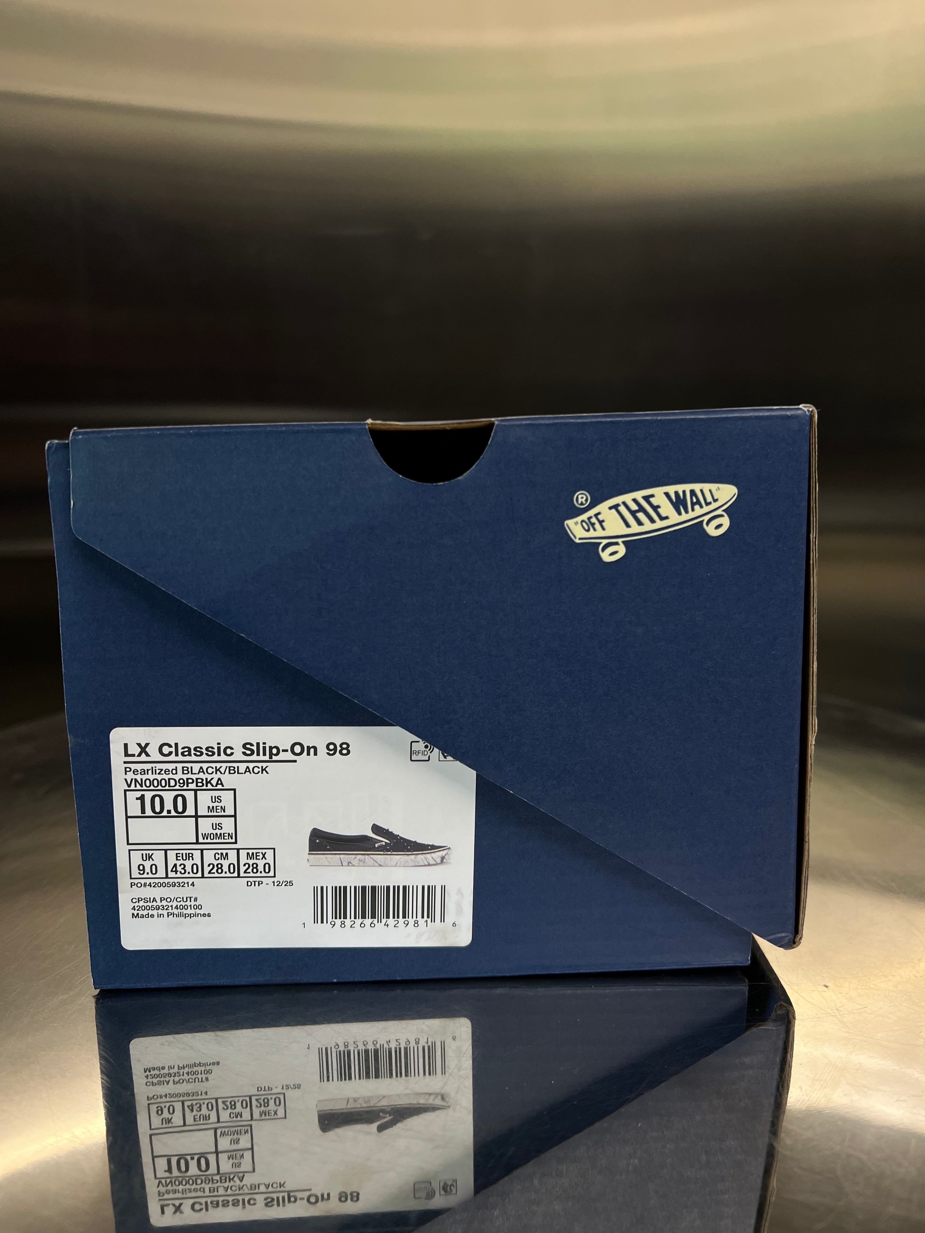 Vans LX Classic Slip-On 98 sneakers