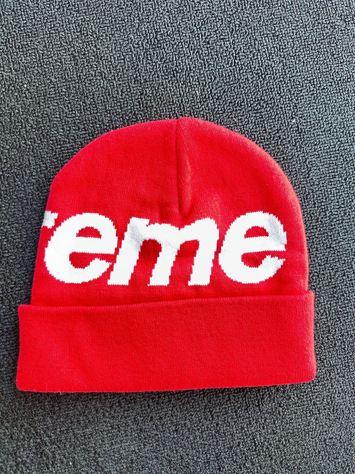 Supreme Big Logo Beanie