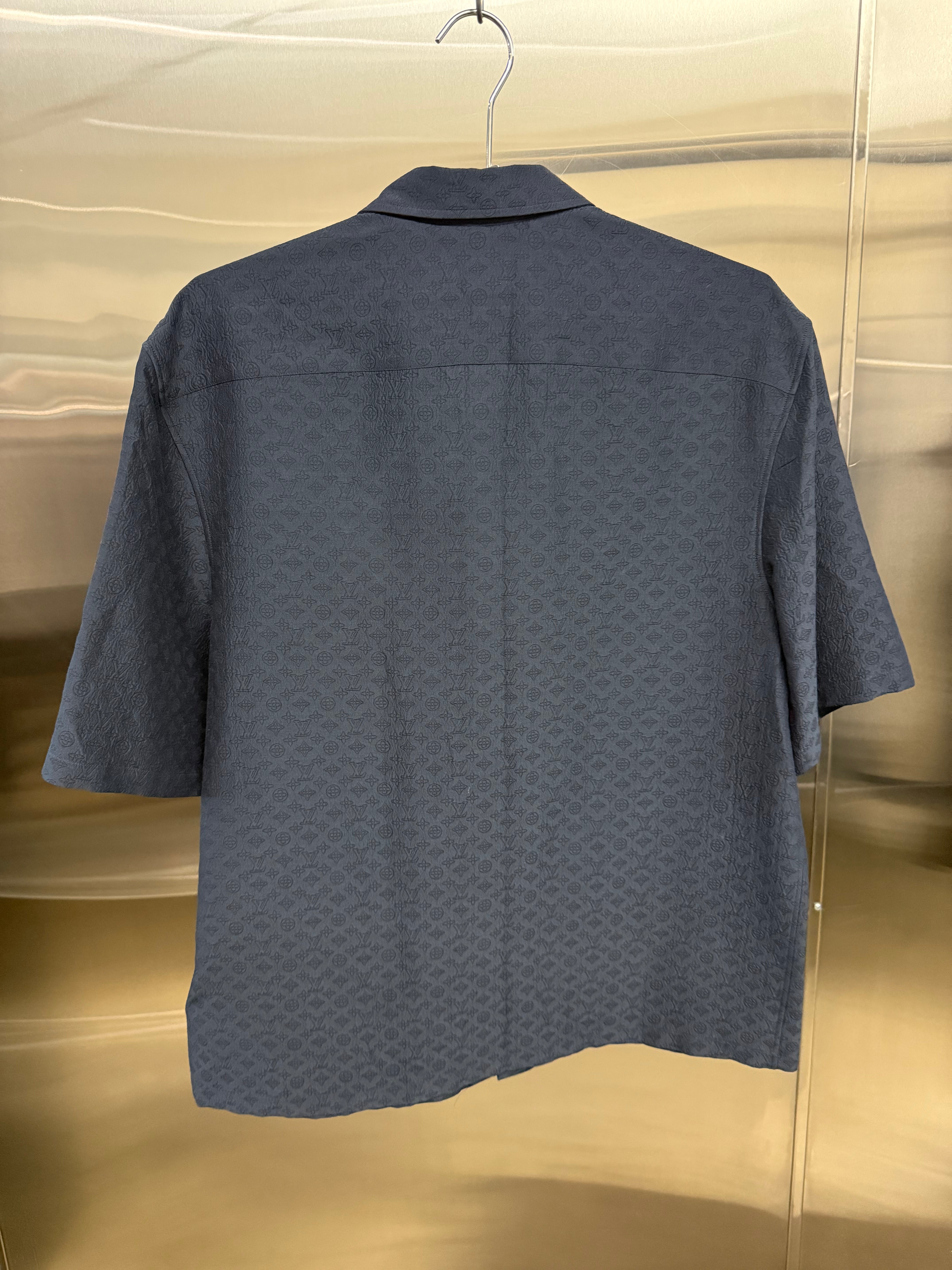 Louis Vuitton monogram silk blended short sleeve
