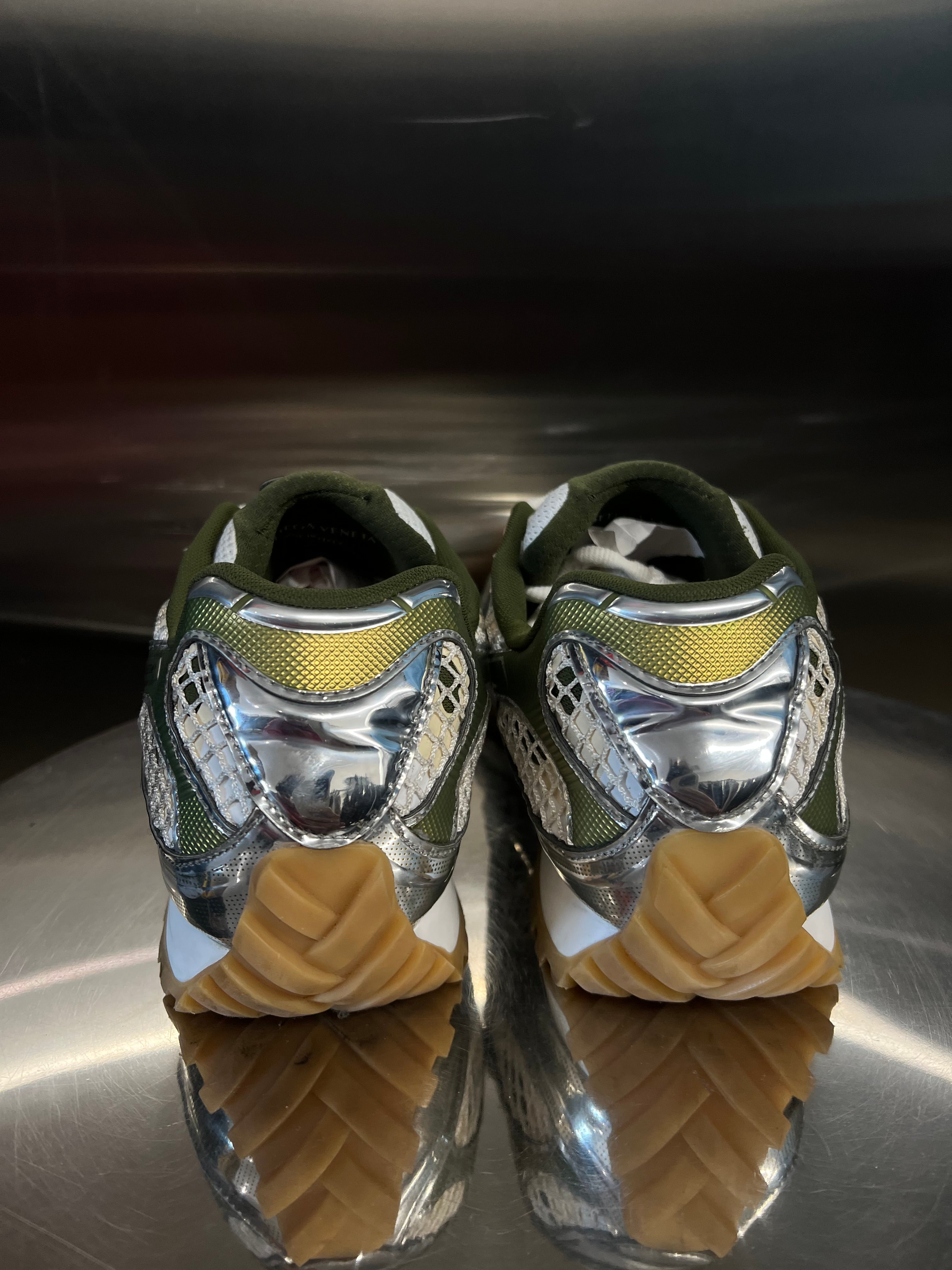 Bottega Veneta Orbit Sneakers