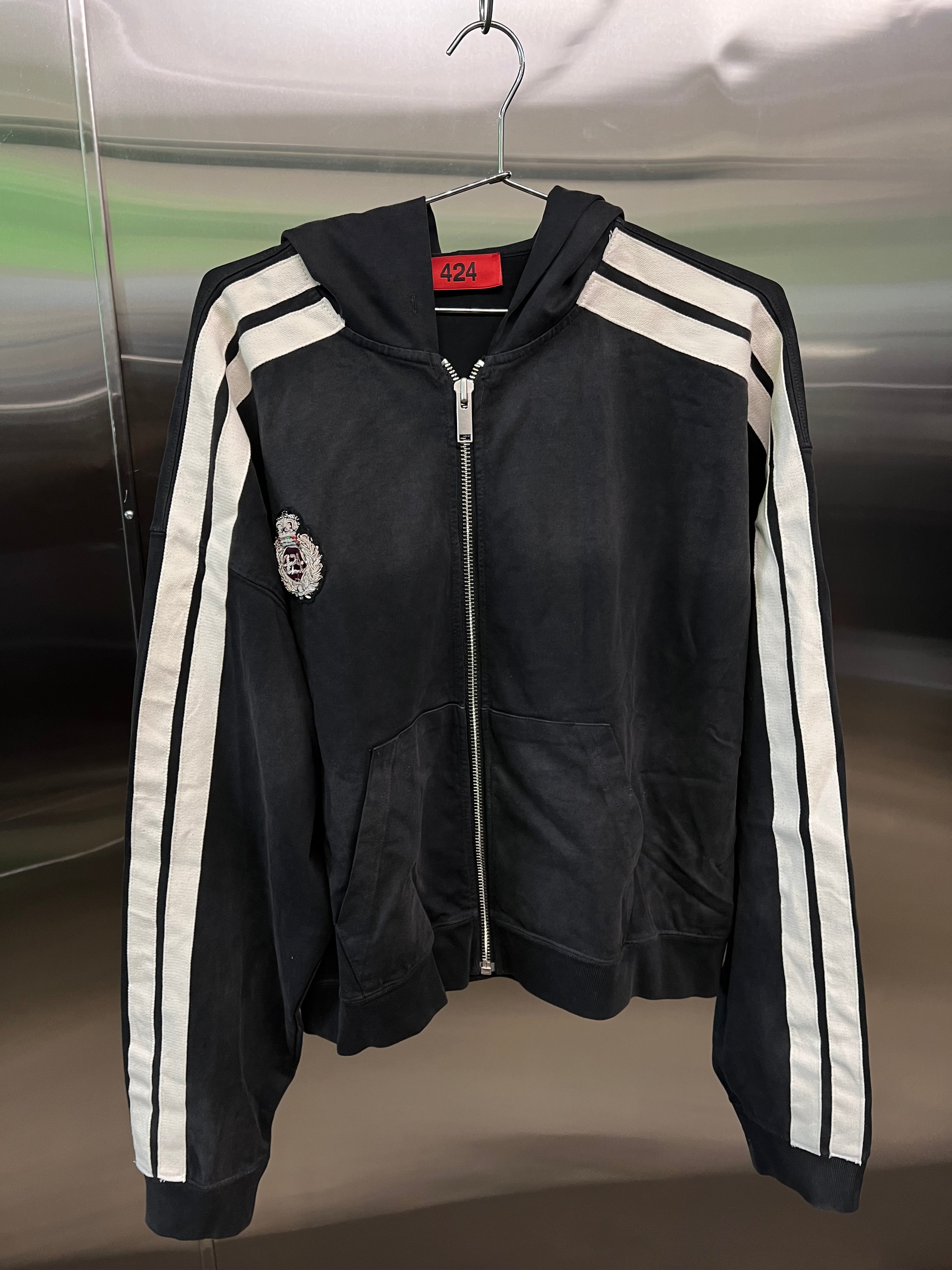 424 Crest Hoodie