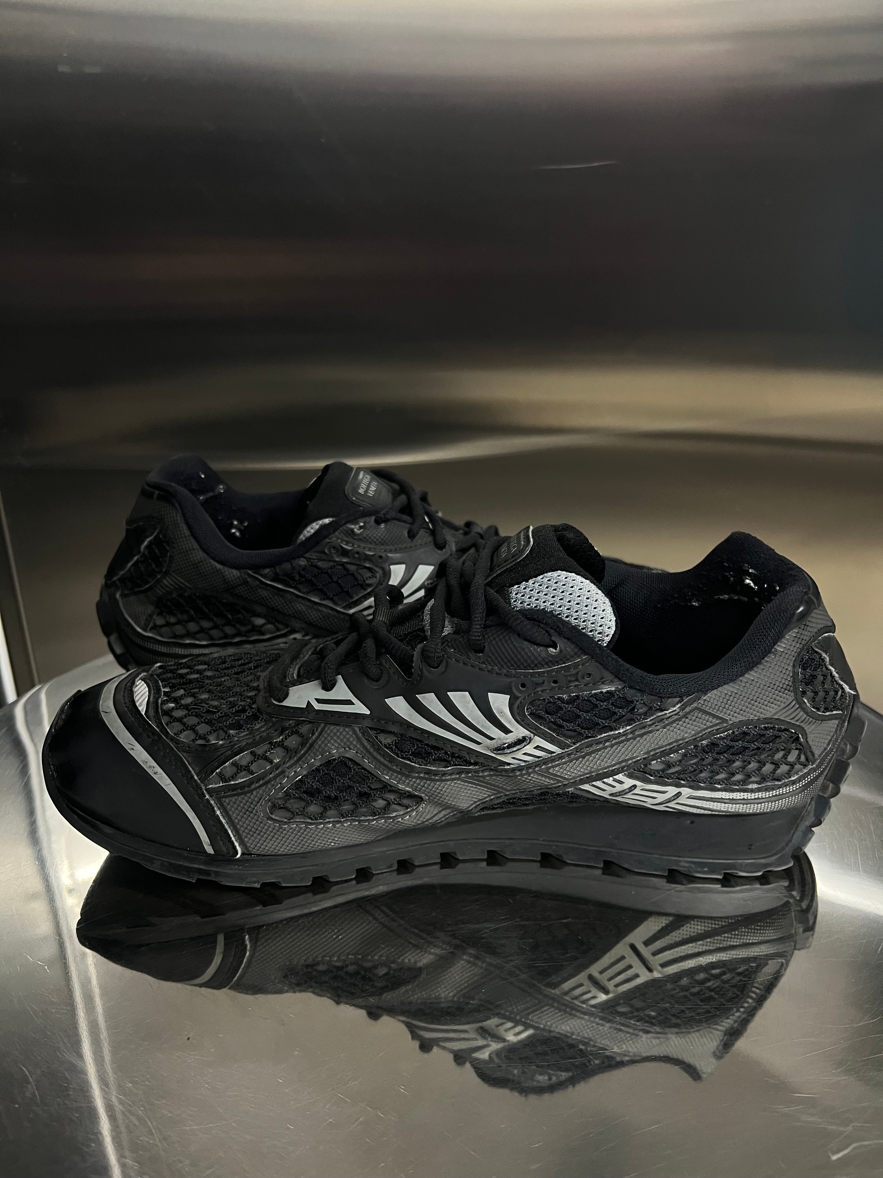 Bottega Veneta Orbits