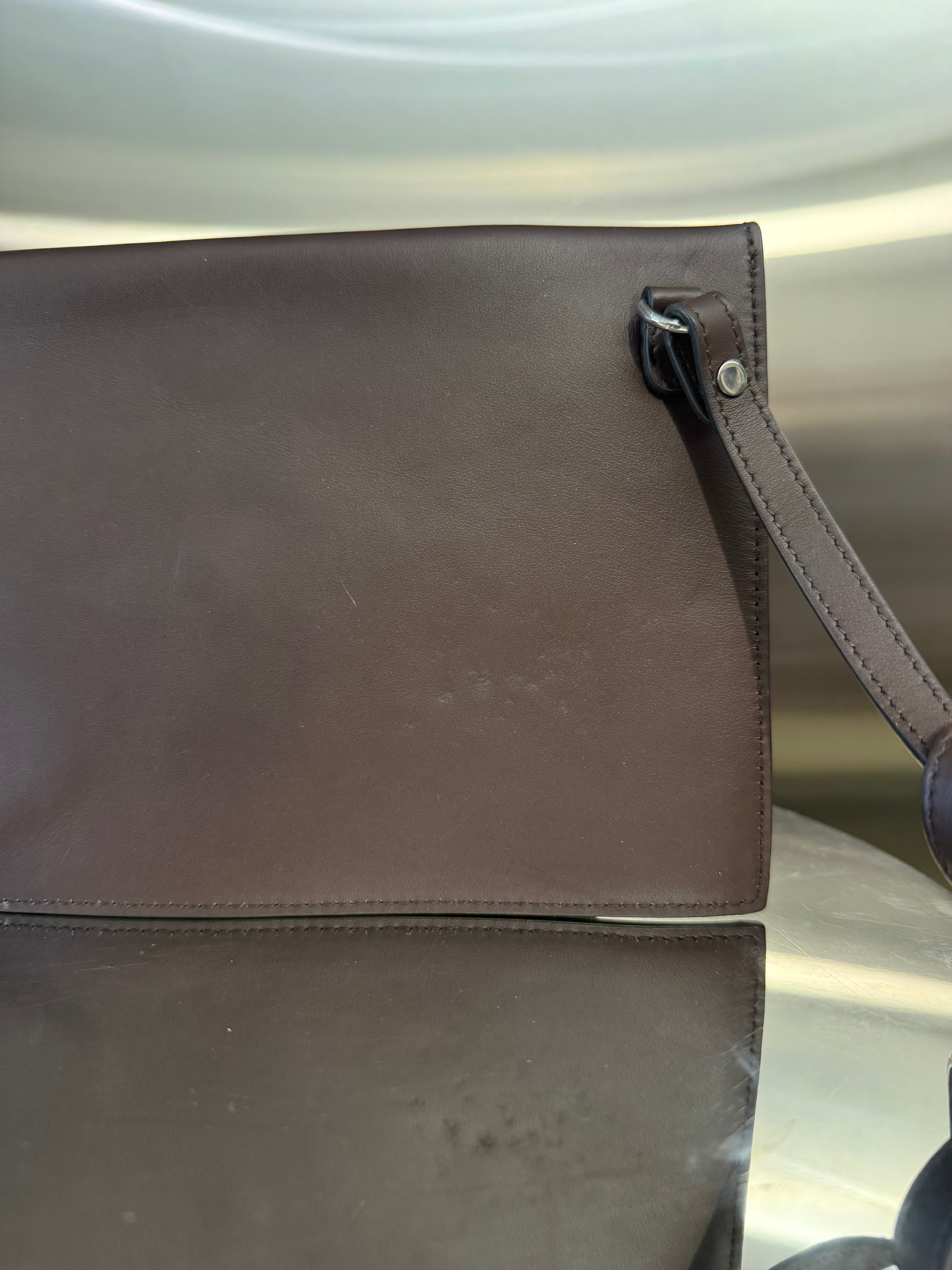 Gucci money pouch