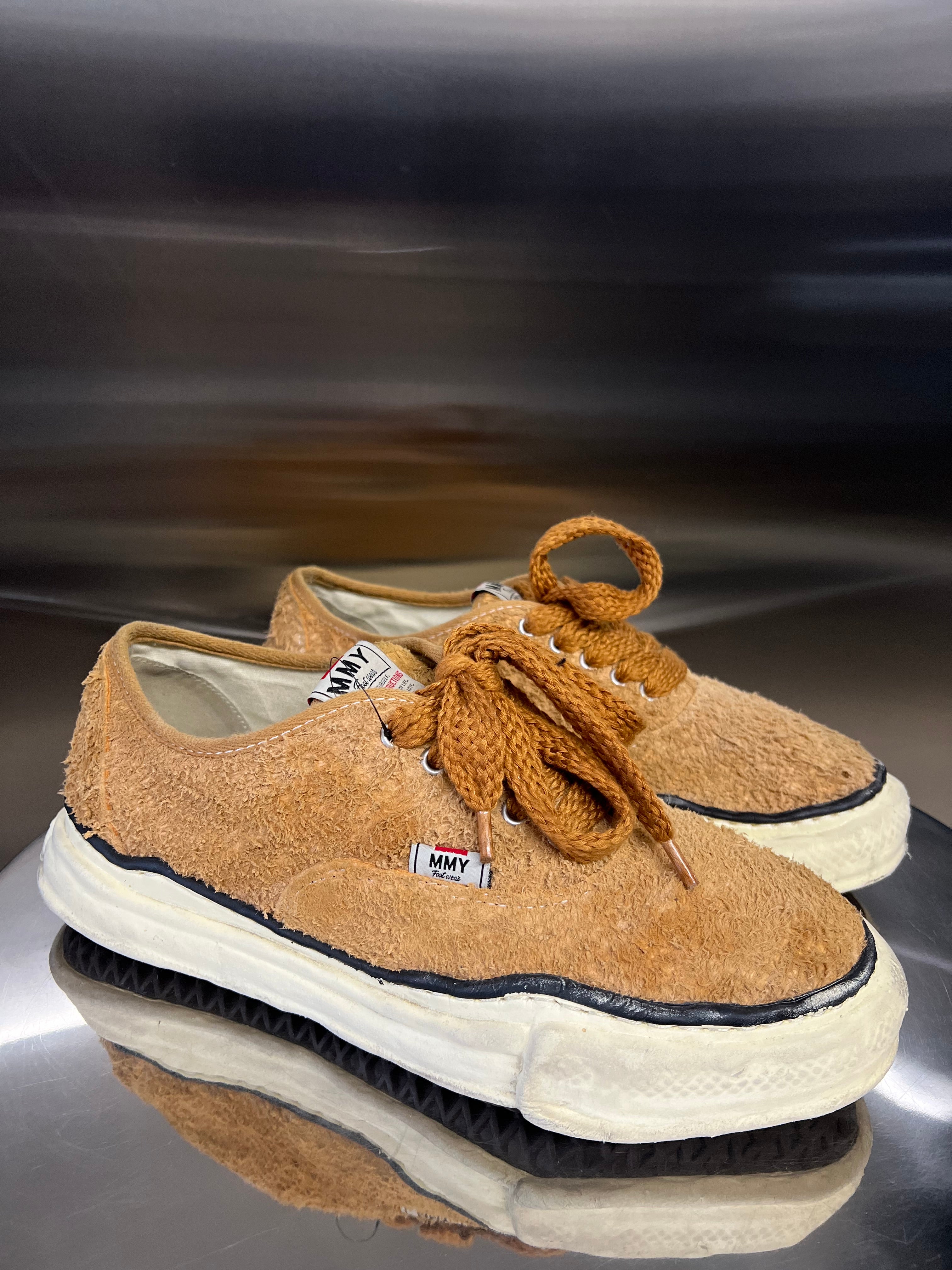 MMY “ Baker”Broken Suede low