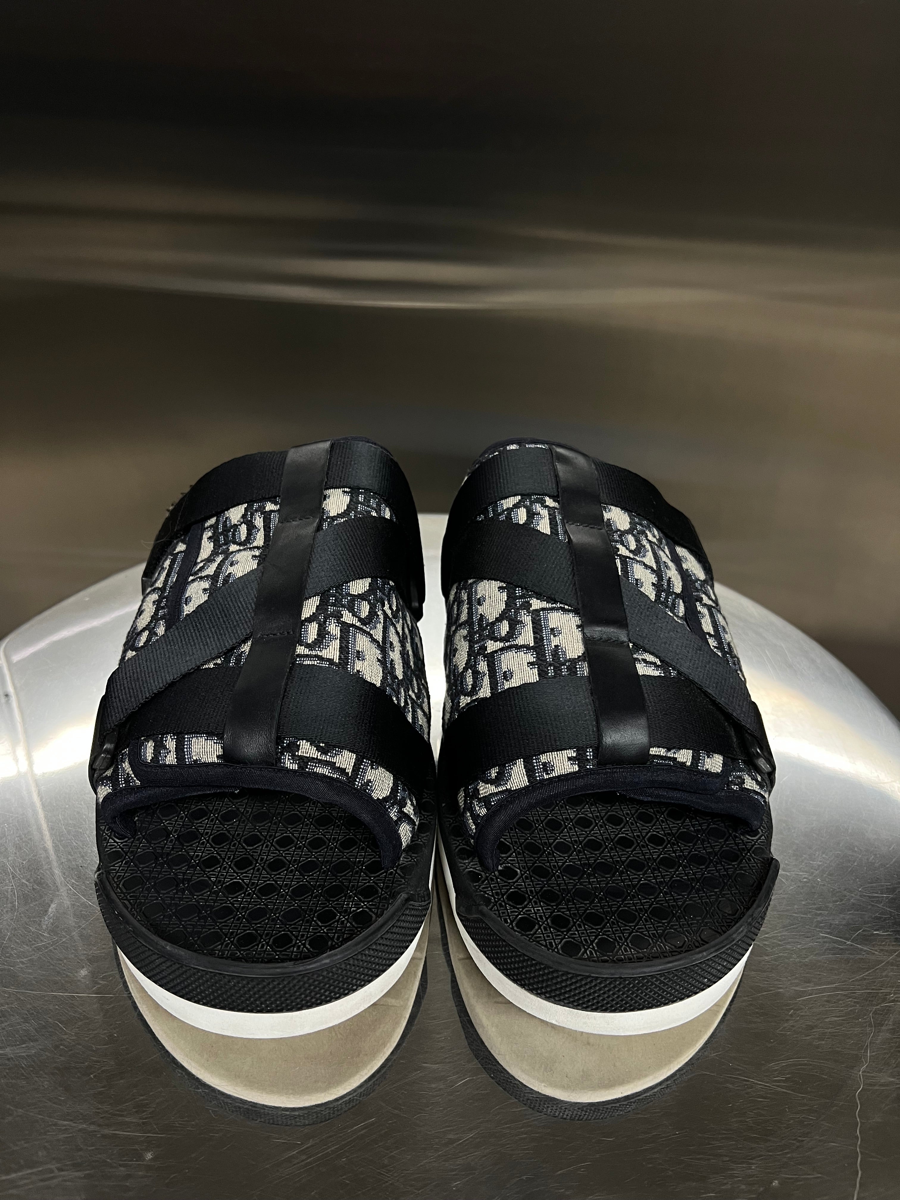 Dior Alpha Sandal Oblique slide