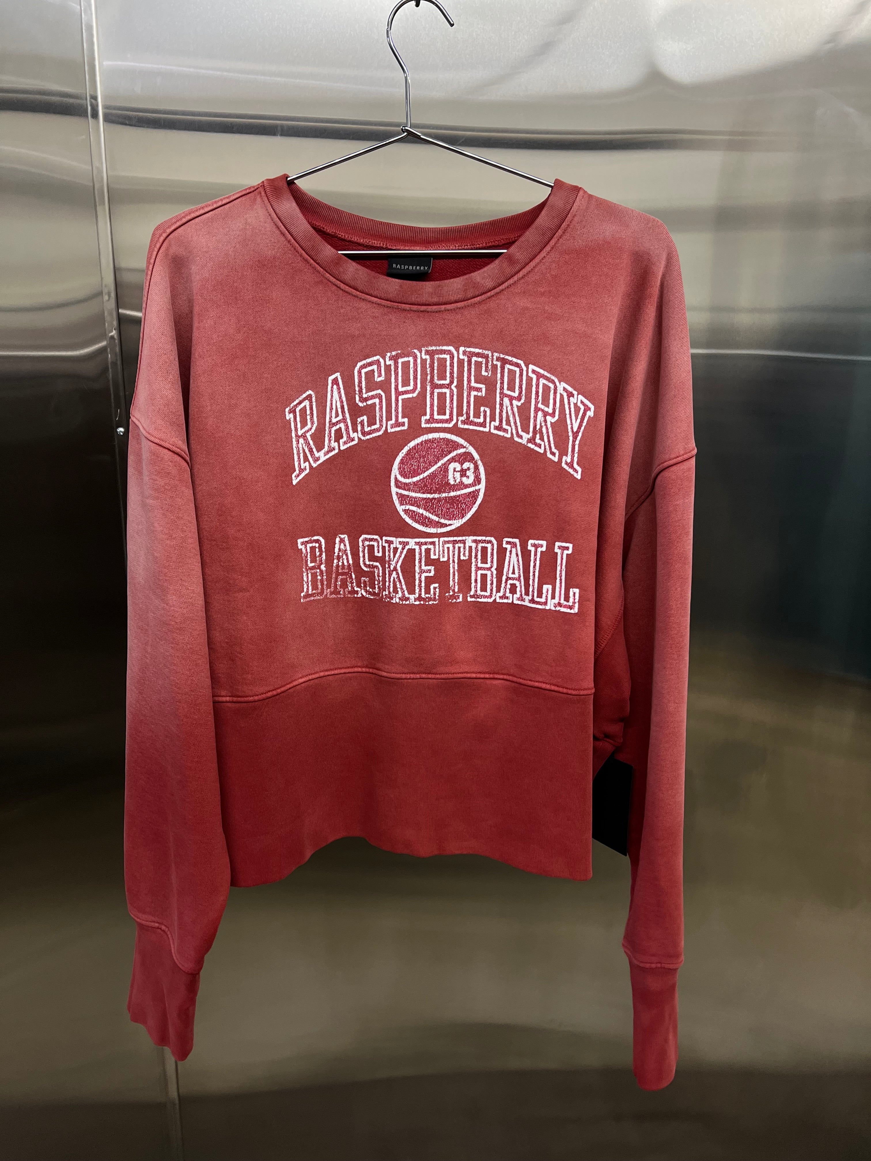GV GALLERY Bball Crewneck