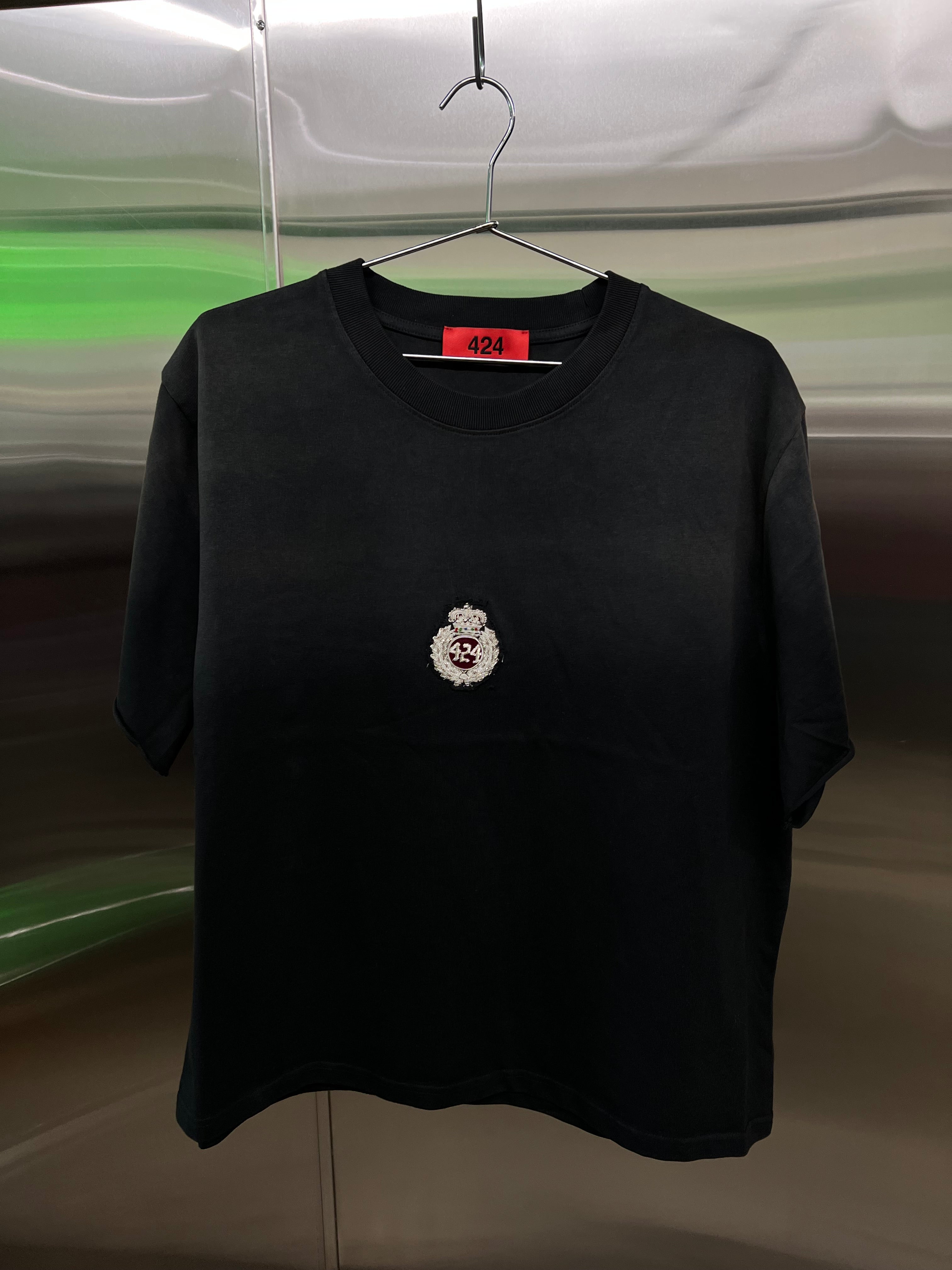424 Graphic T-Shirt – 521 COLLECTIONS