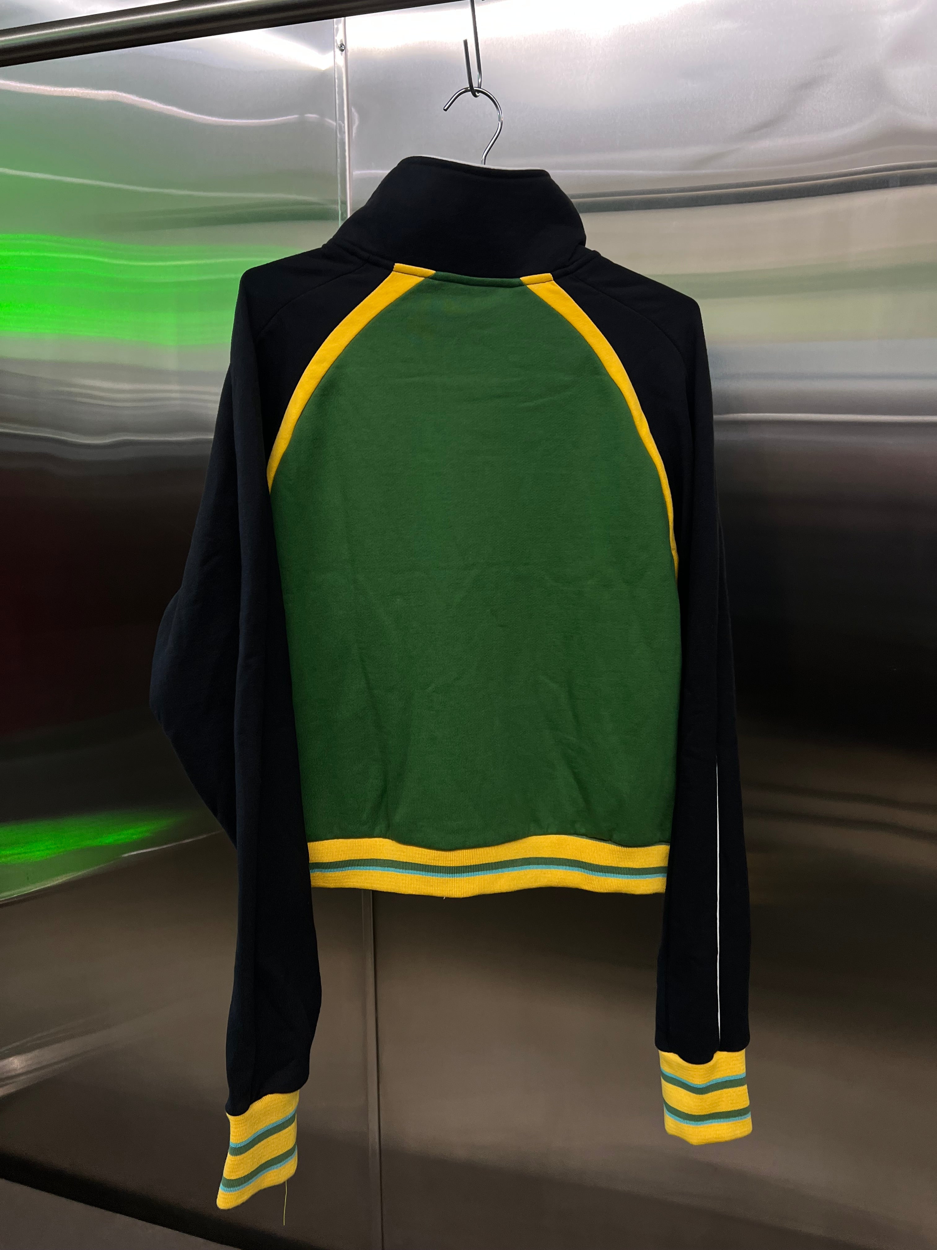 GV Gallery Jamaica Berry jacket