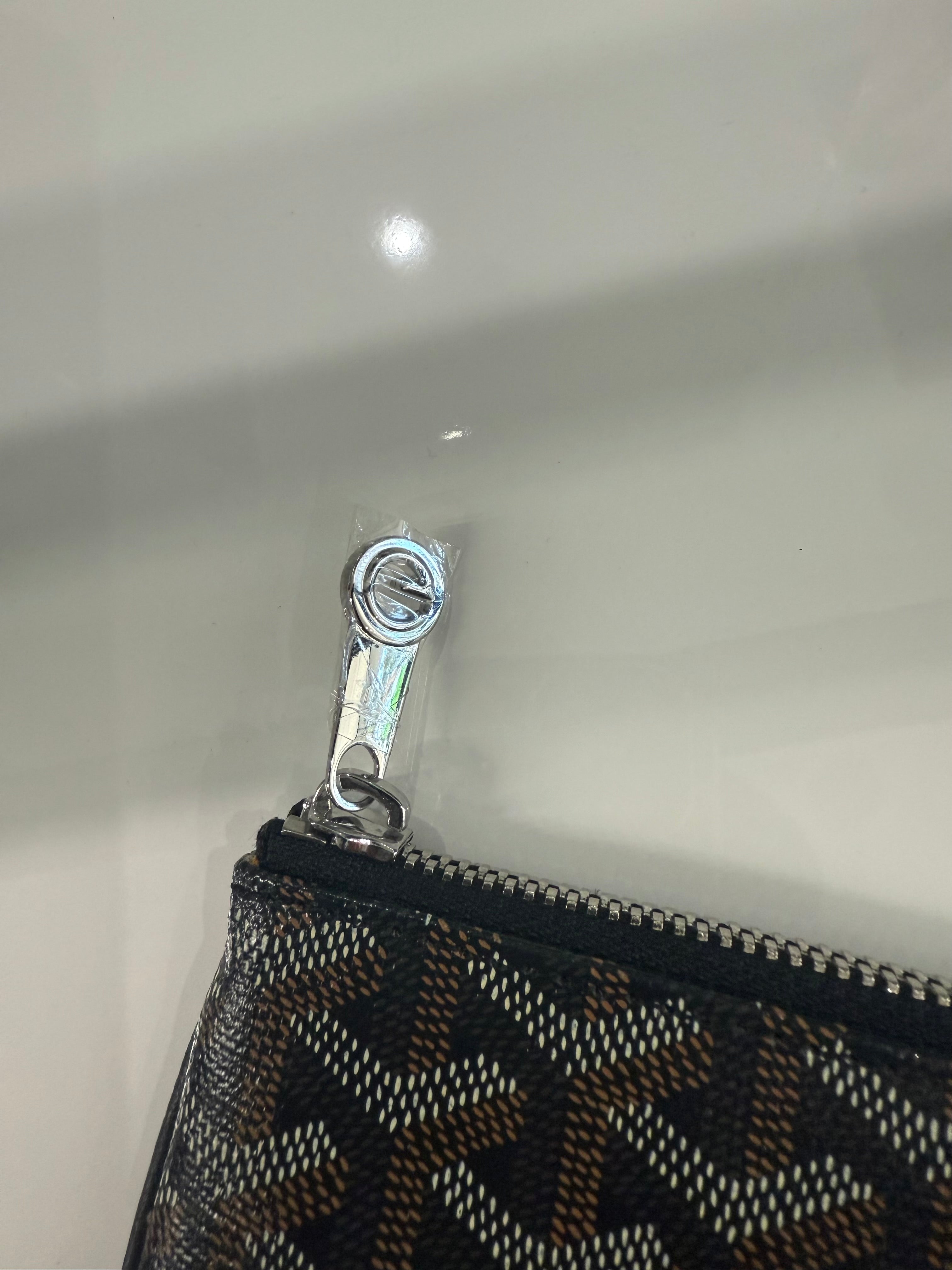 Goyard senat pouch bag