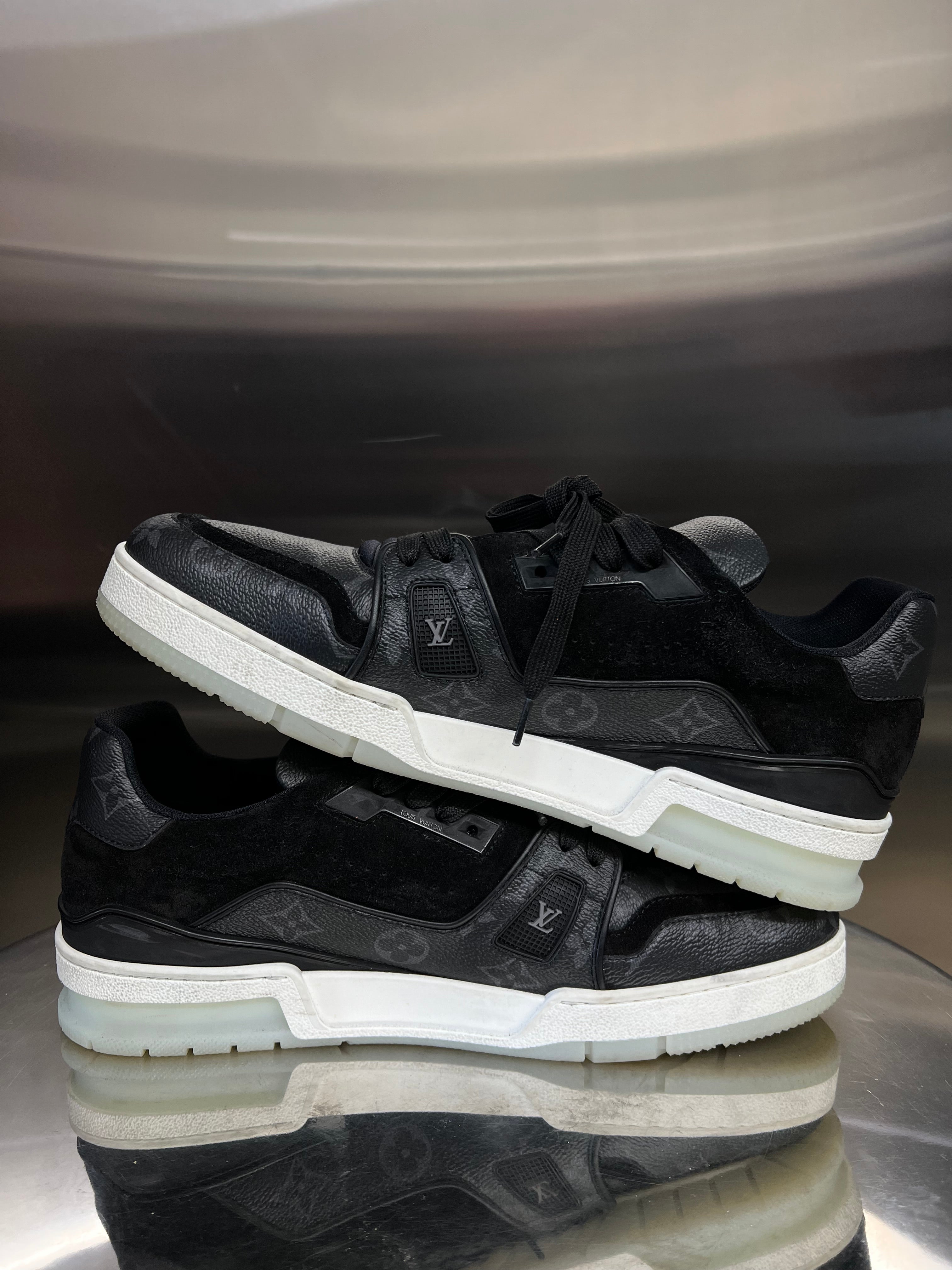 Louis Vuitton Trainers Graphite Monogram sneakers