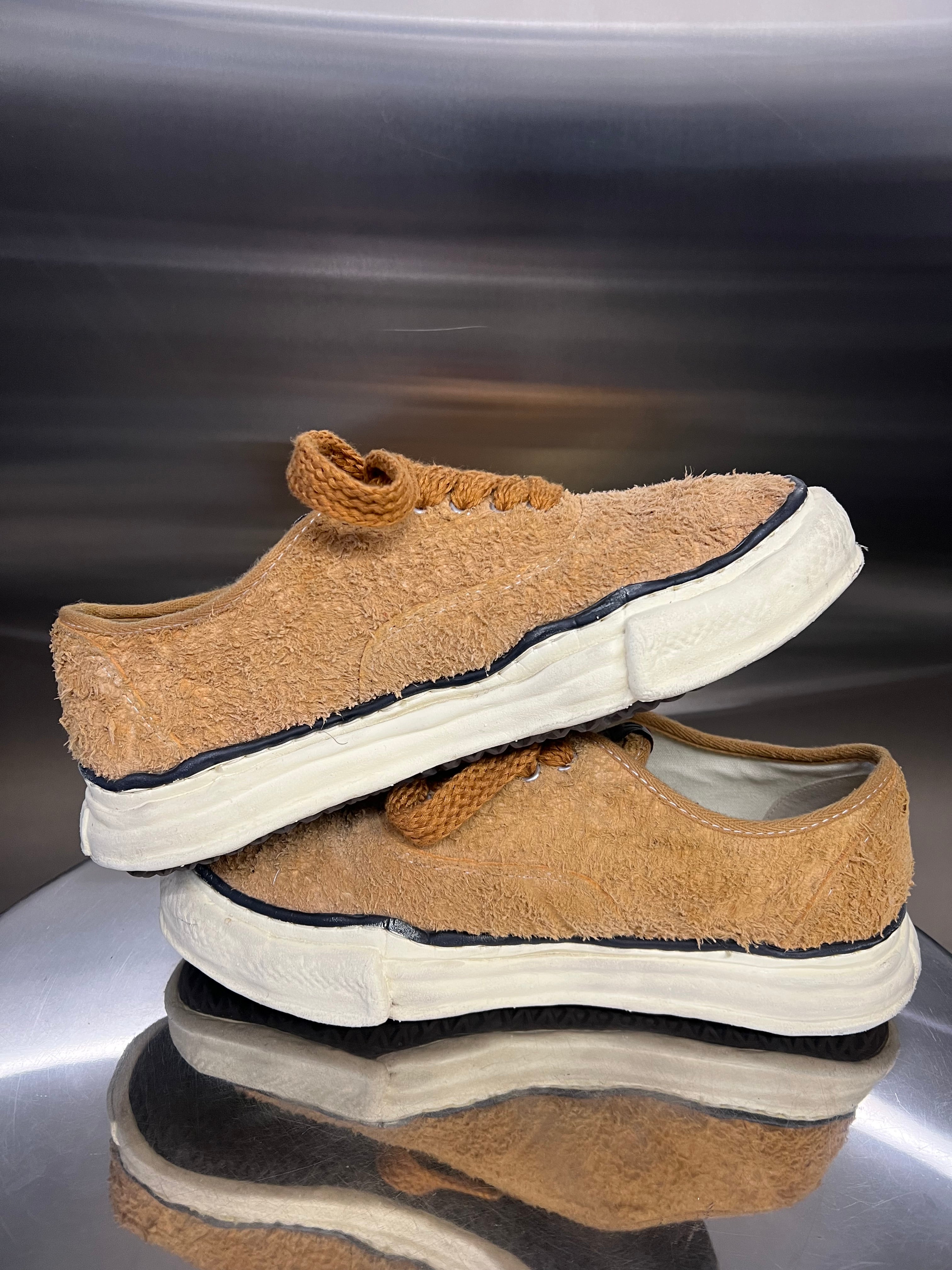 MMY “ Baker”Broken Suede low