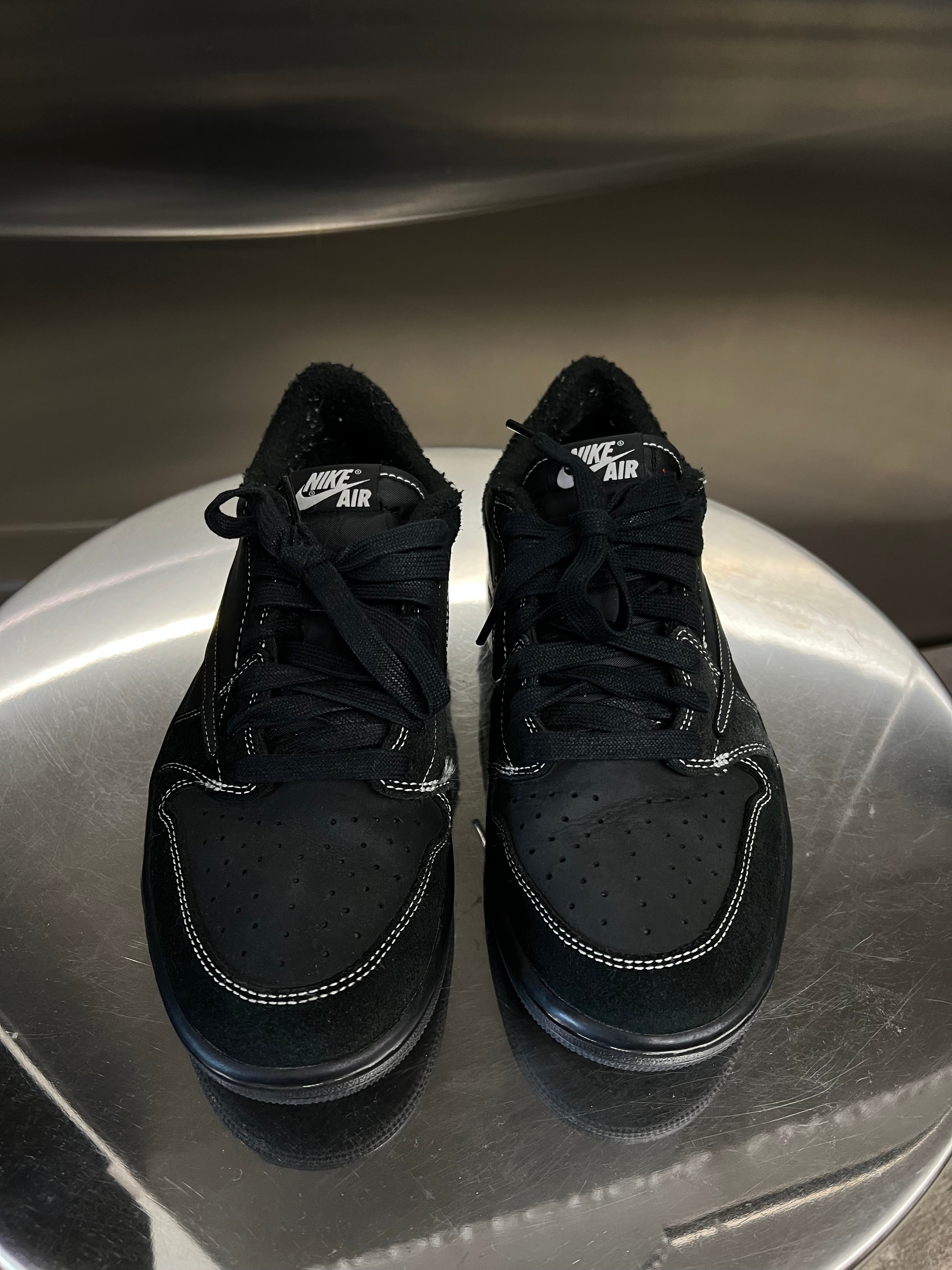 Jordan 1 Travis Scott “Black Phantom”