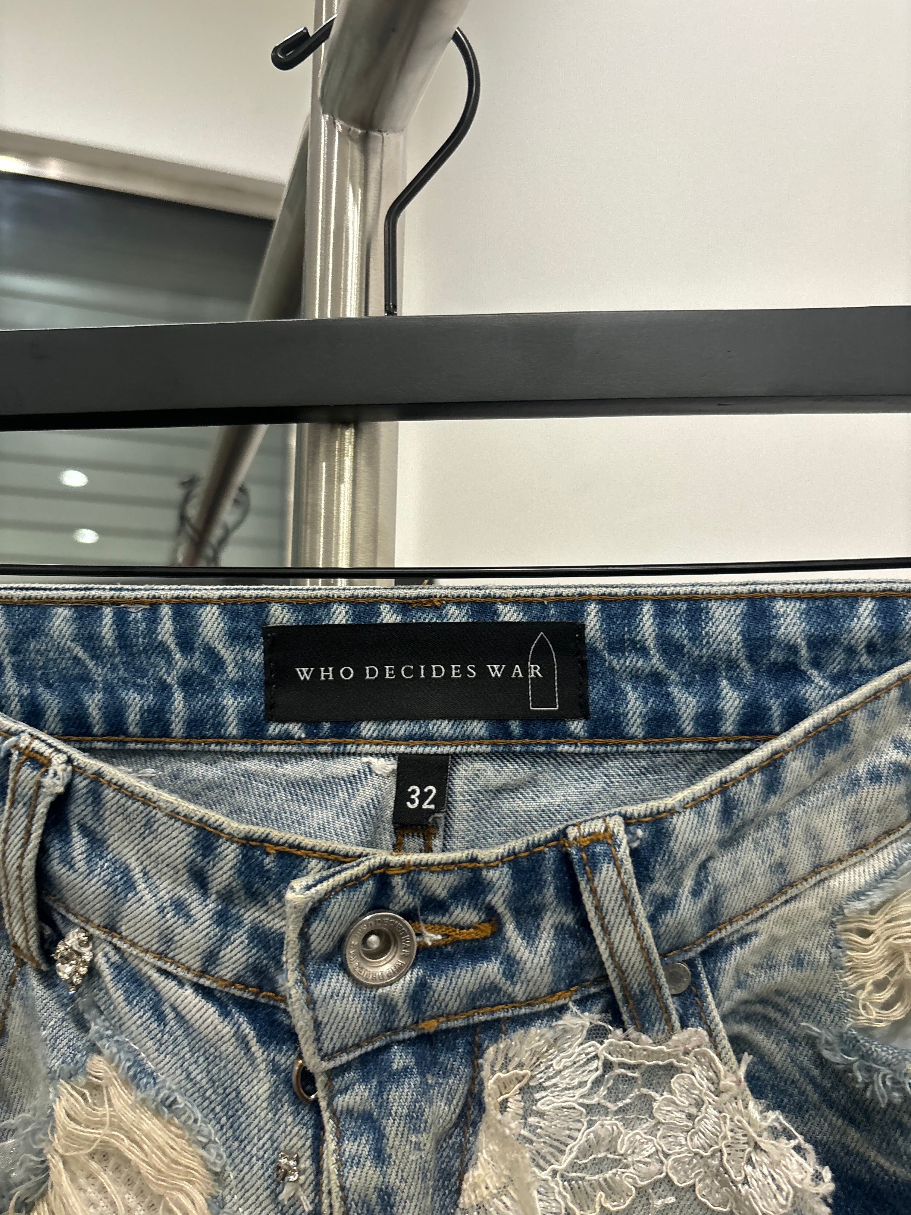 Who Decides War jeans (34)