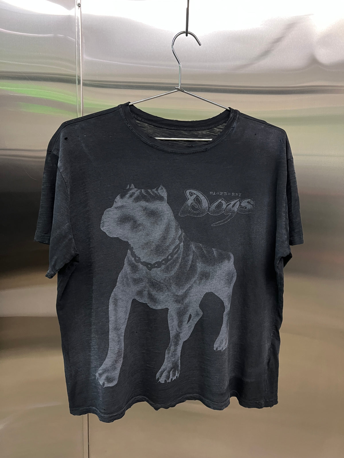 GV Gallery Black DOGHOUSE tee