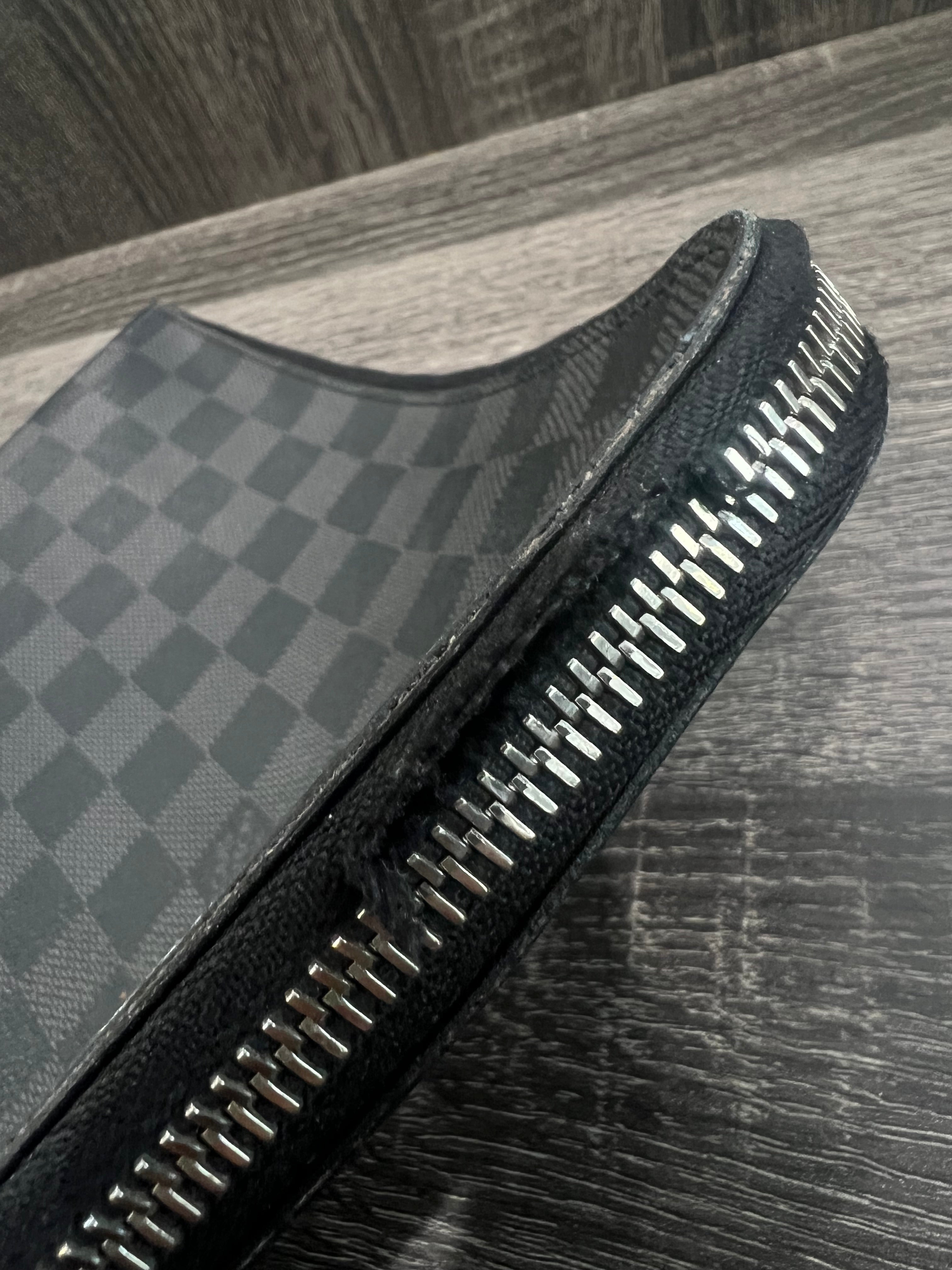 Louis Vuitton Black Damier Graphite Pochette Jour GM