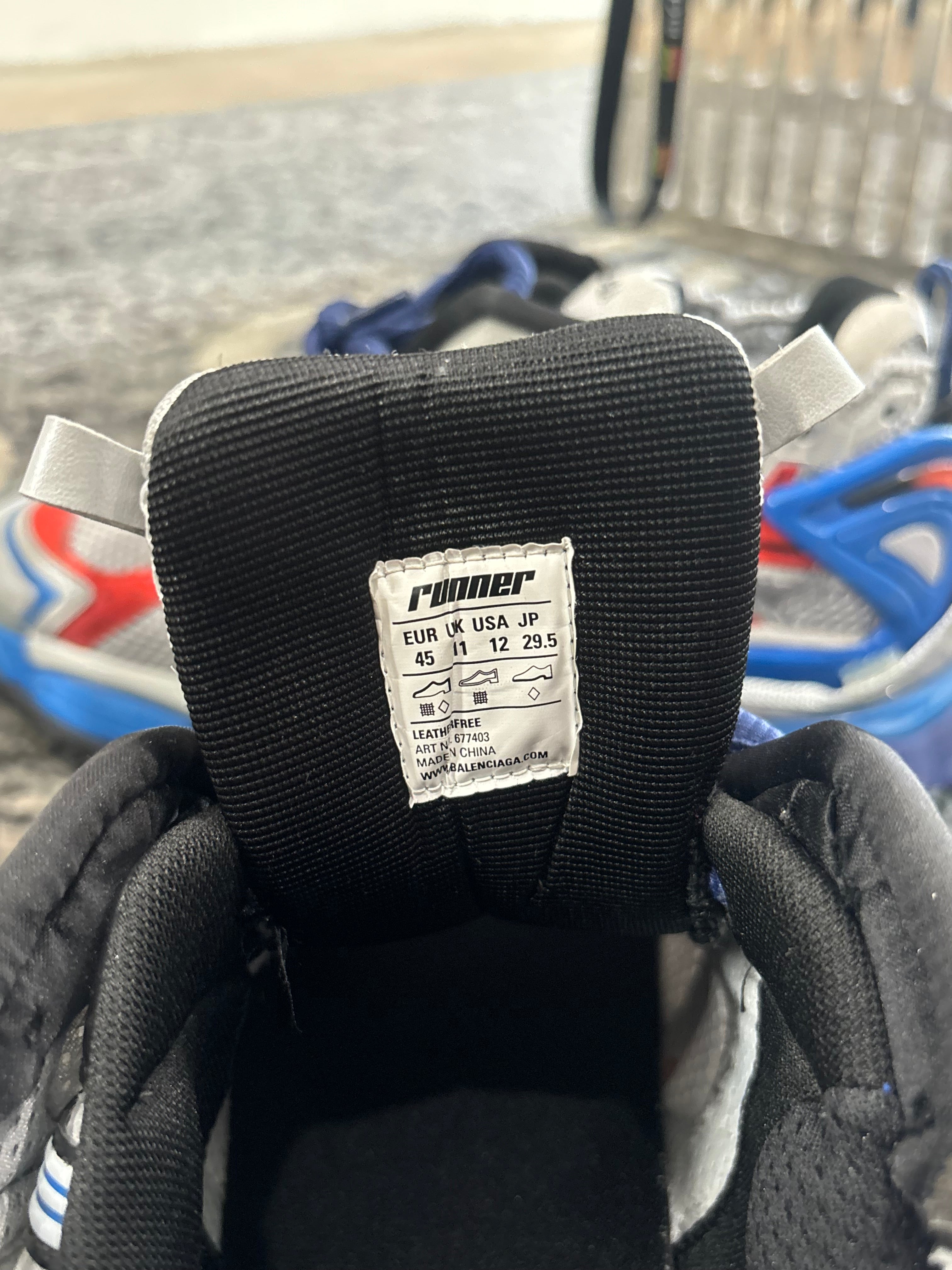 Balenciaga Runners sz 11