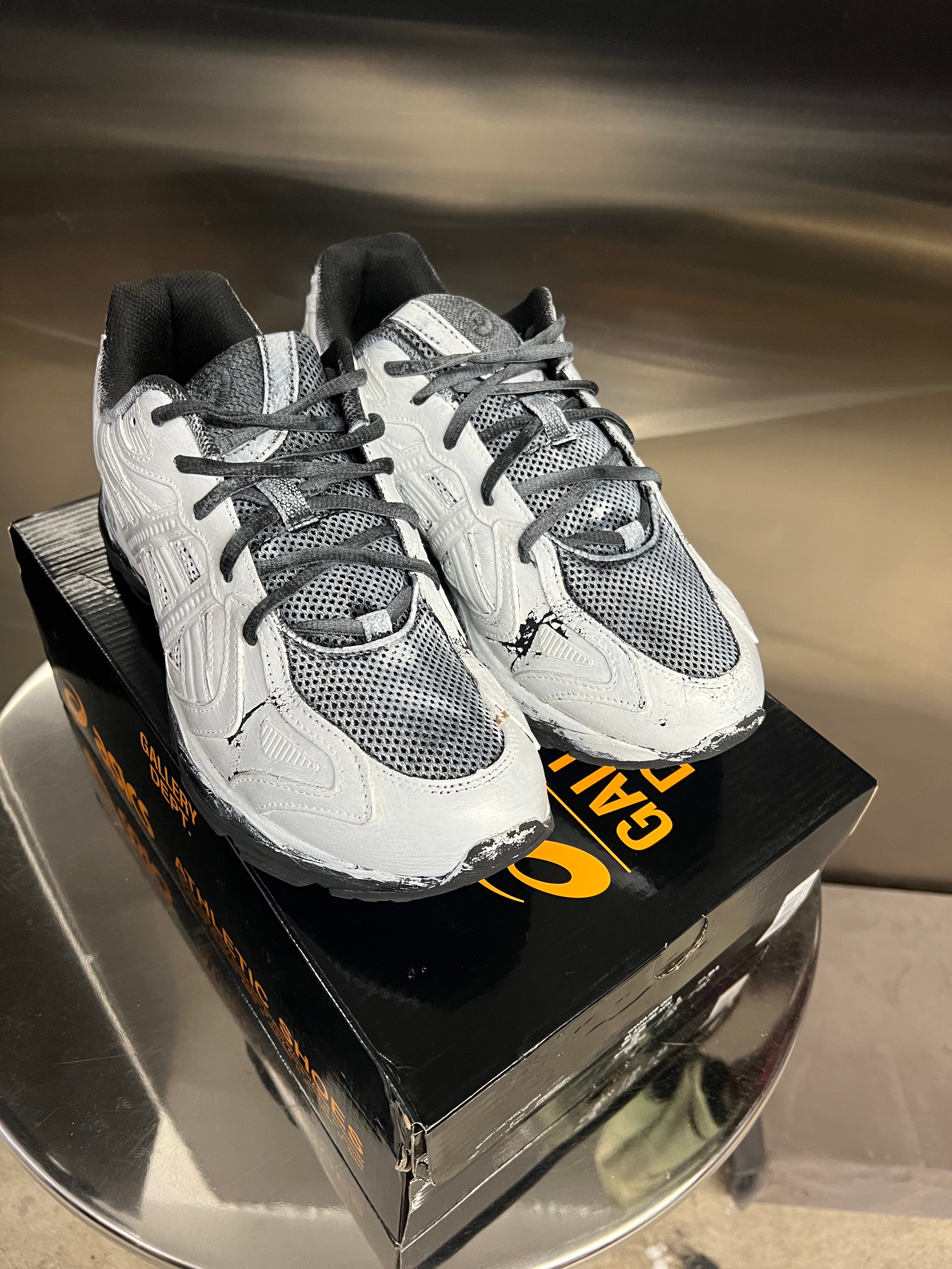 ASICS Gel-K1011 Gallery Dept “Mental Energy painted”