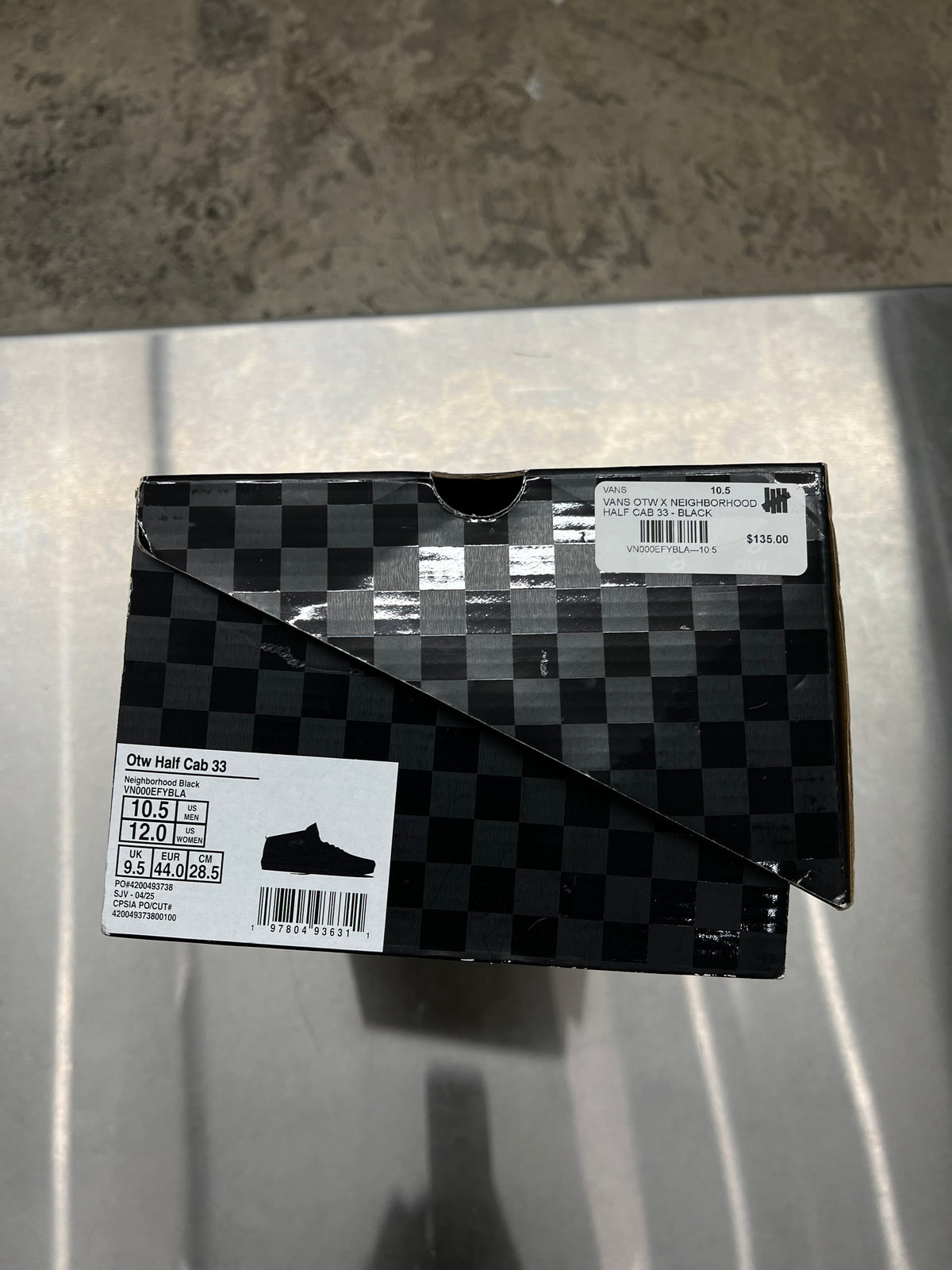 Vans OTW Half Cab 33 x Neighborhood black